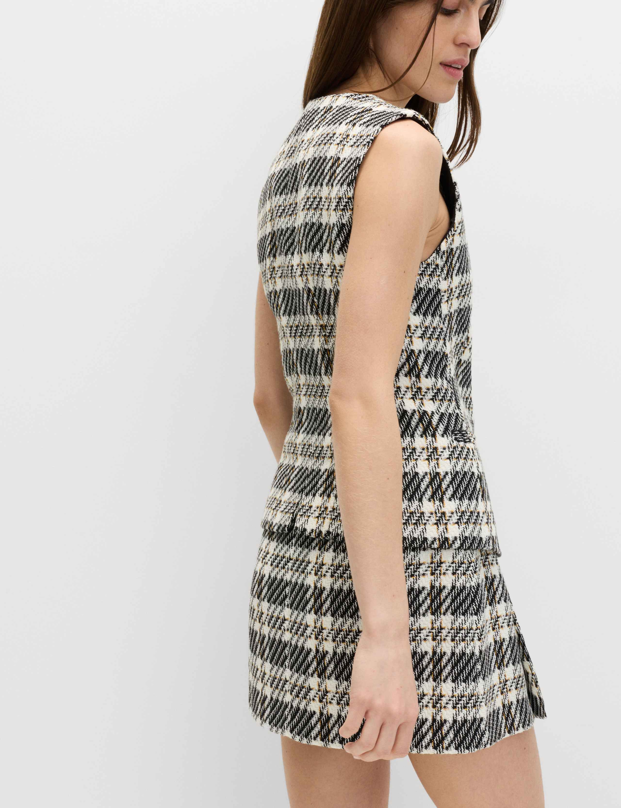 Tailored Checked Asymmetric Single Breasted Waistcoat 6 of 6