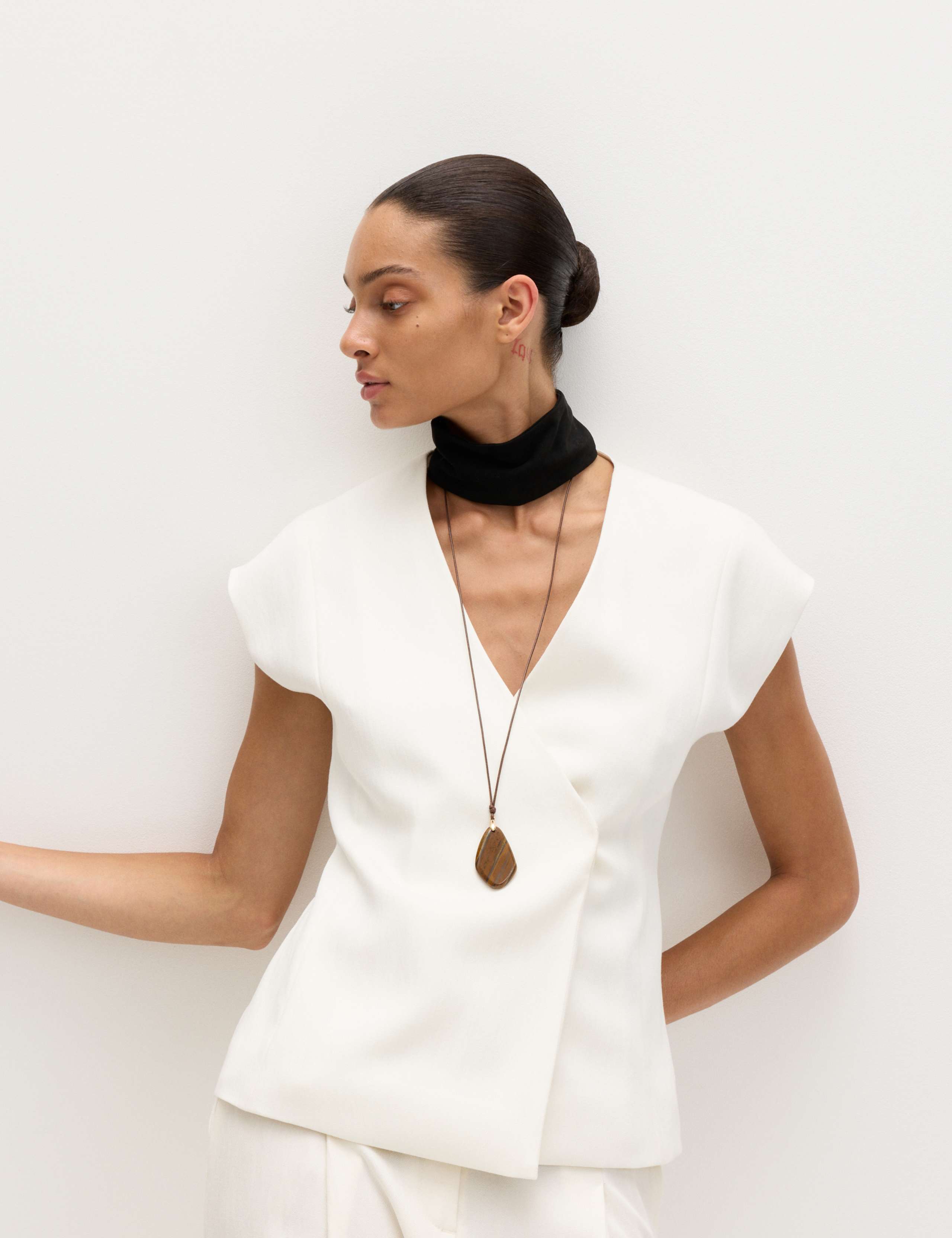 Tie Front Wrap Detail Waistcoat with Linen 7 of 7