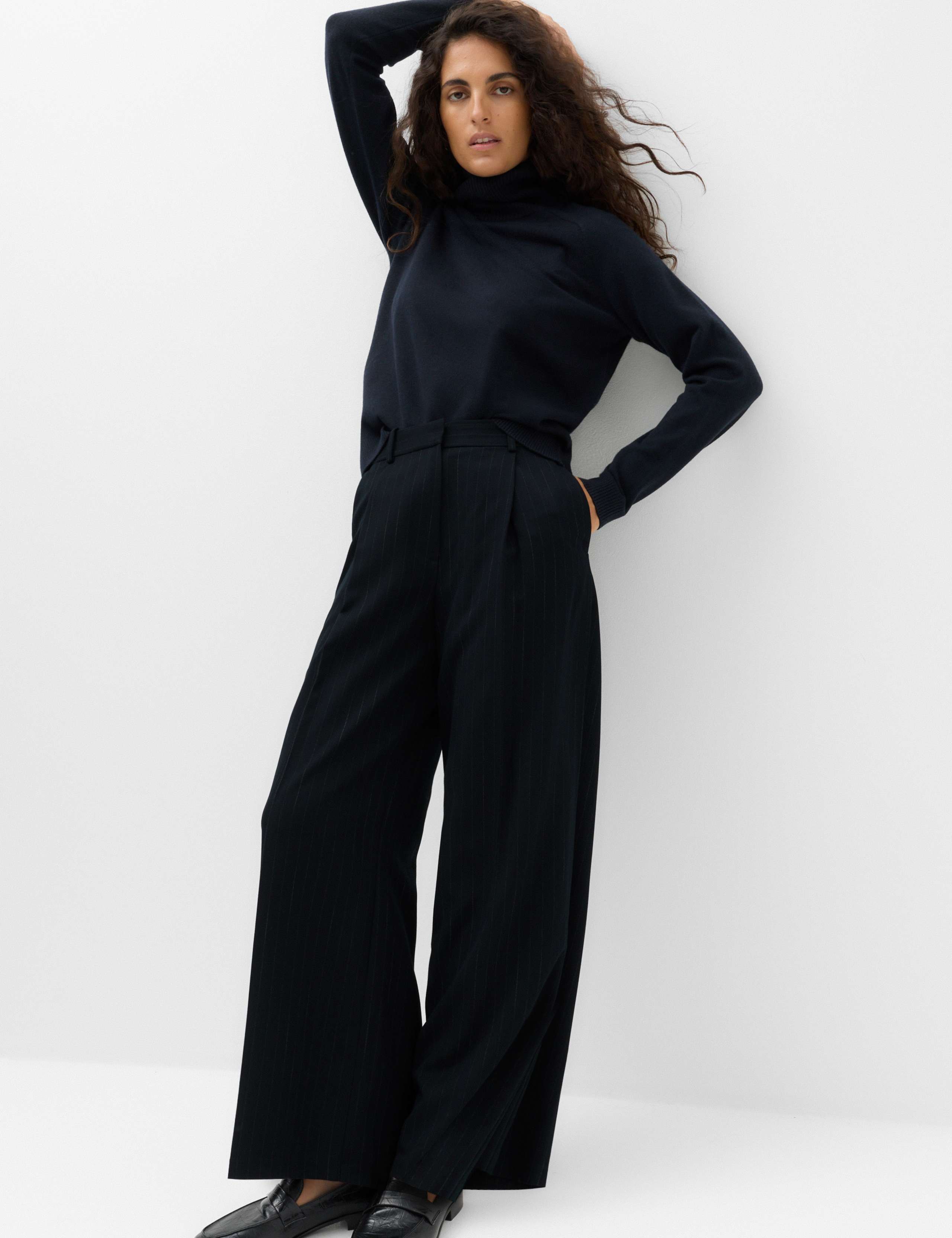 Woven Pinstripe Pleat Front Wide Leg Trousers 6 of 6