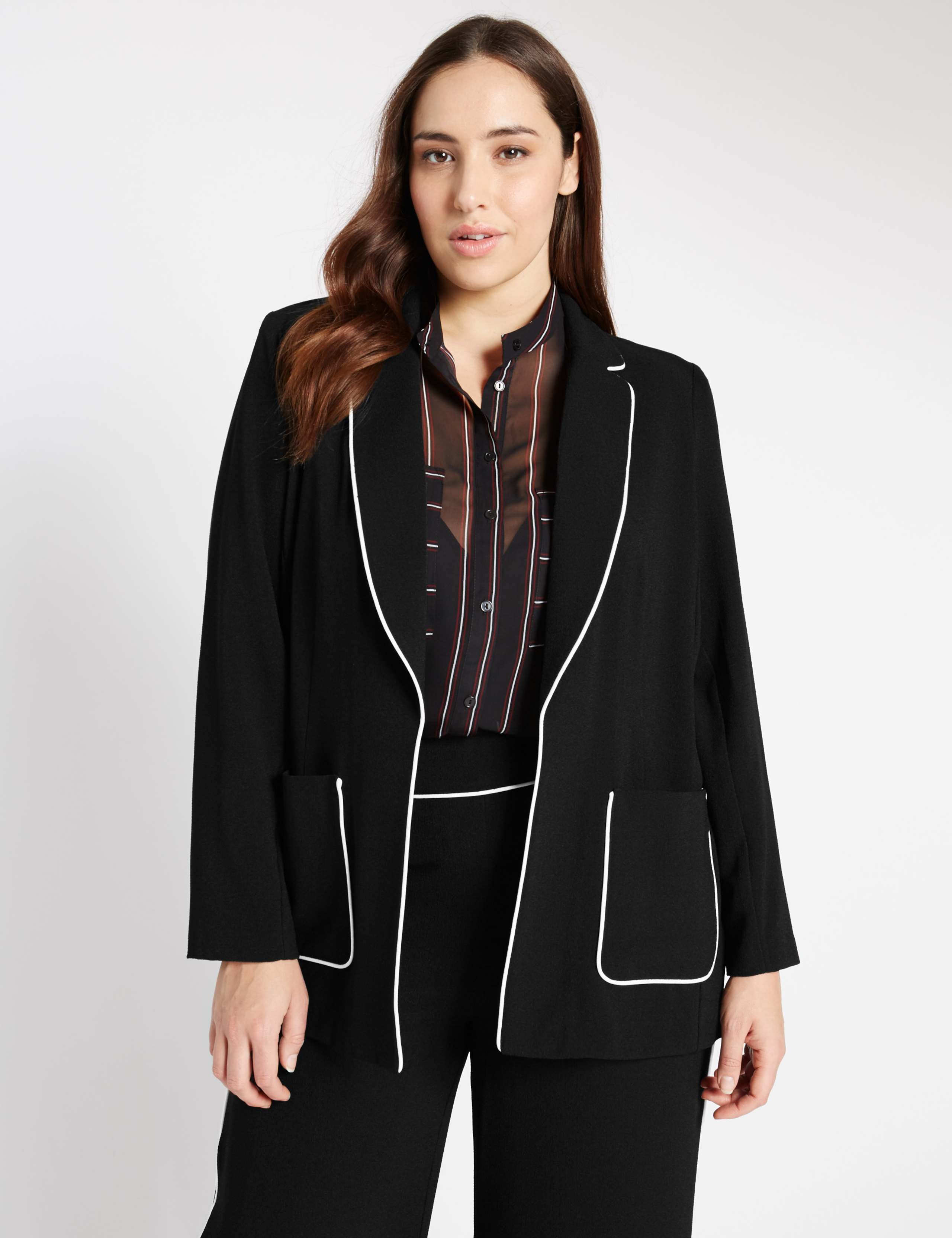 PLUS Contrast Piping Jacket 1 of 4