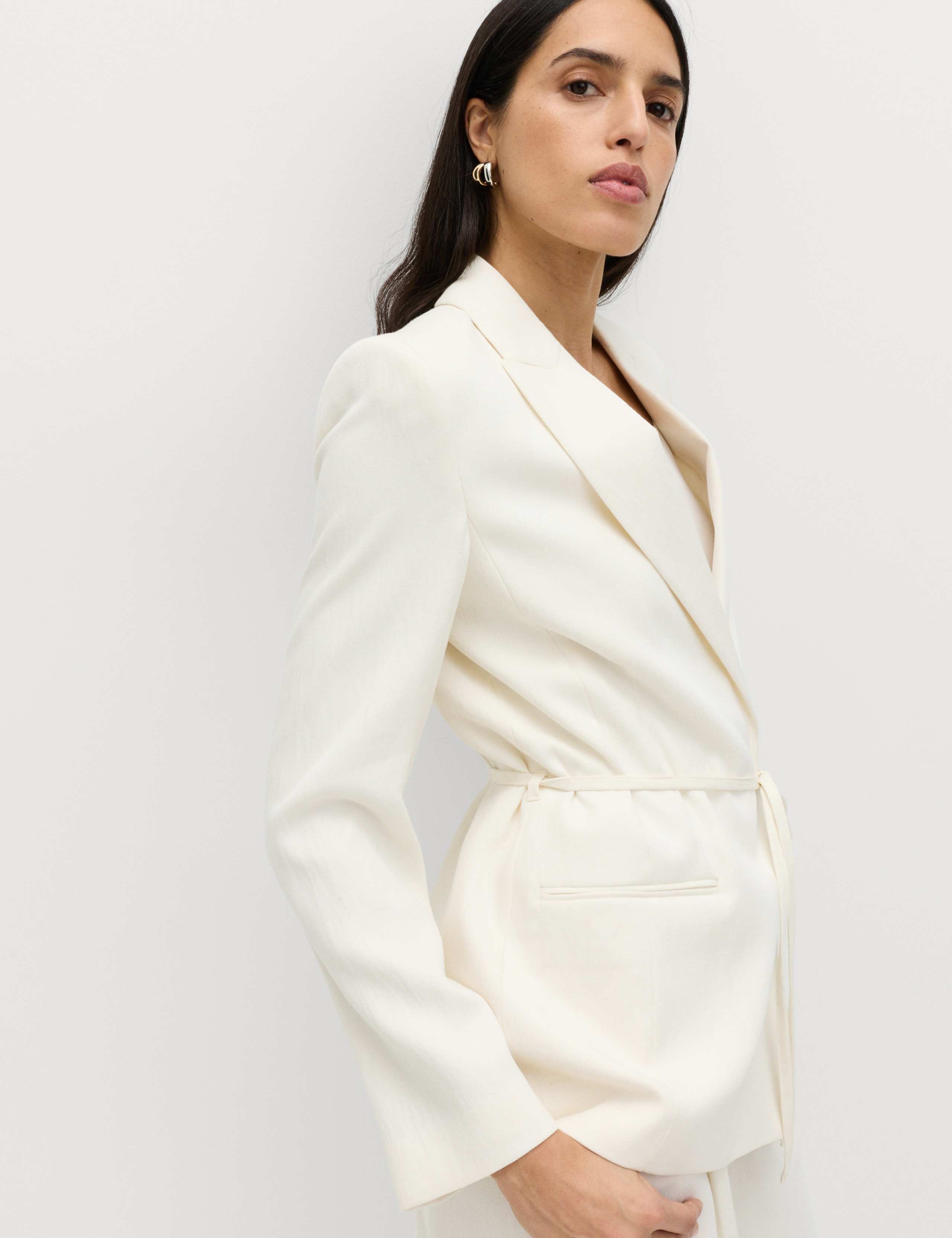 Tie Belted Blazer with Linen 4 of 6