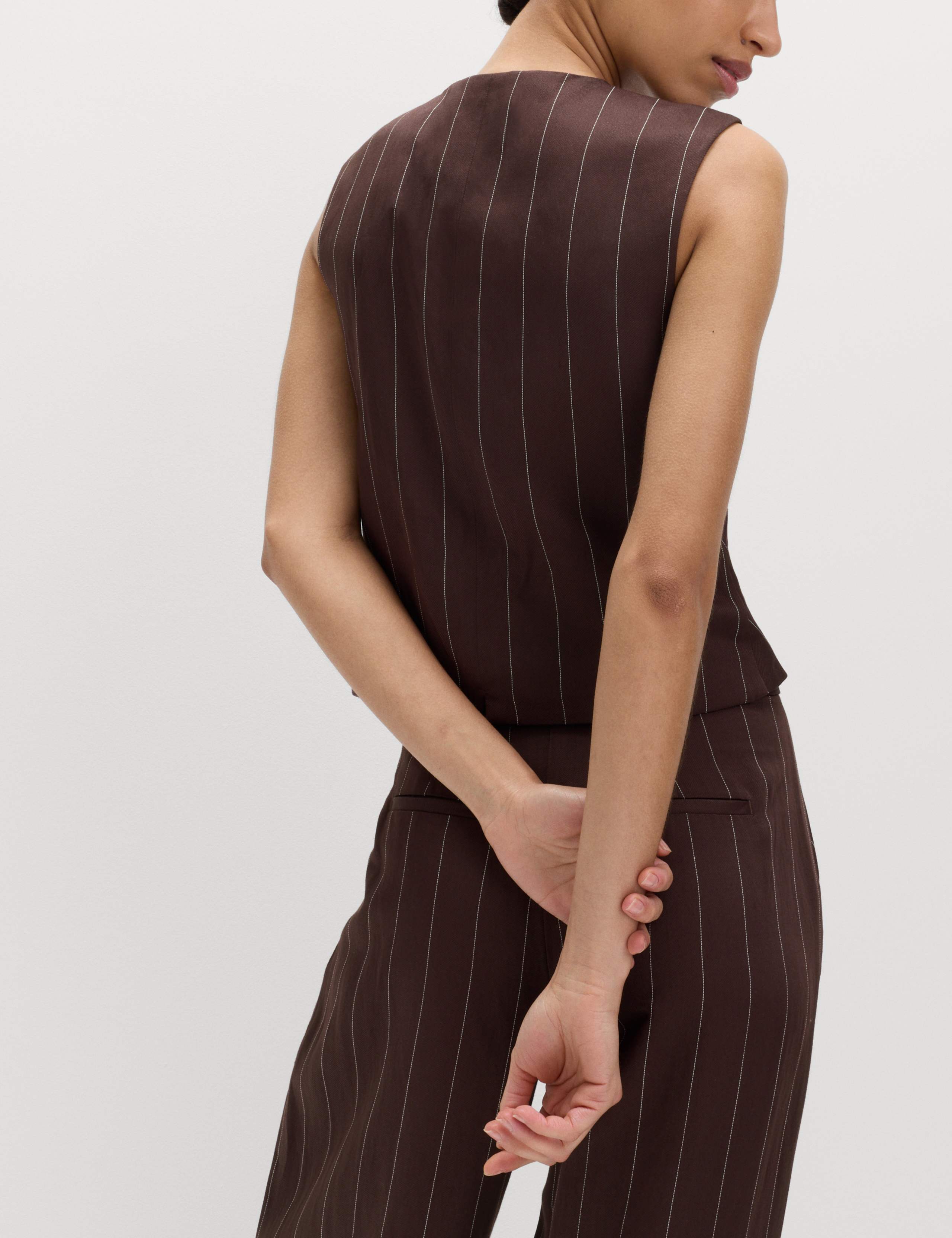 Linen Blend Sheen Pinstripe Waistcoat 4 of 6
