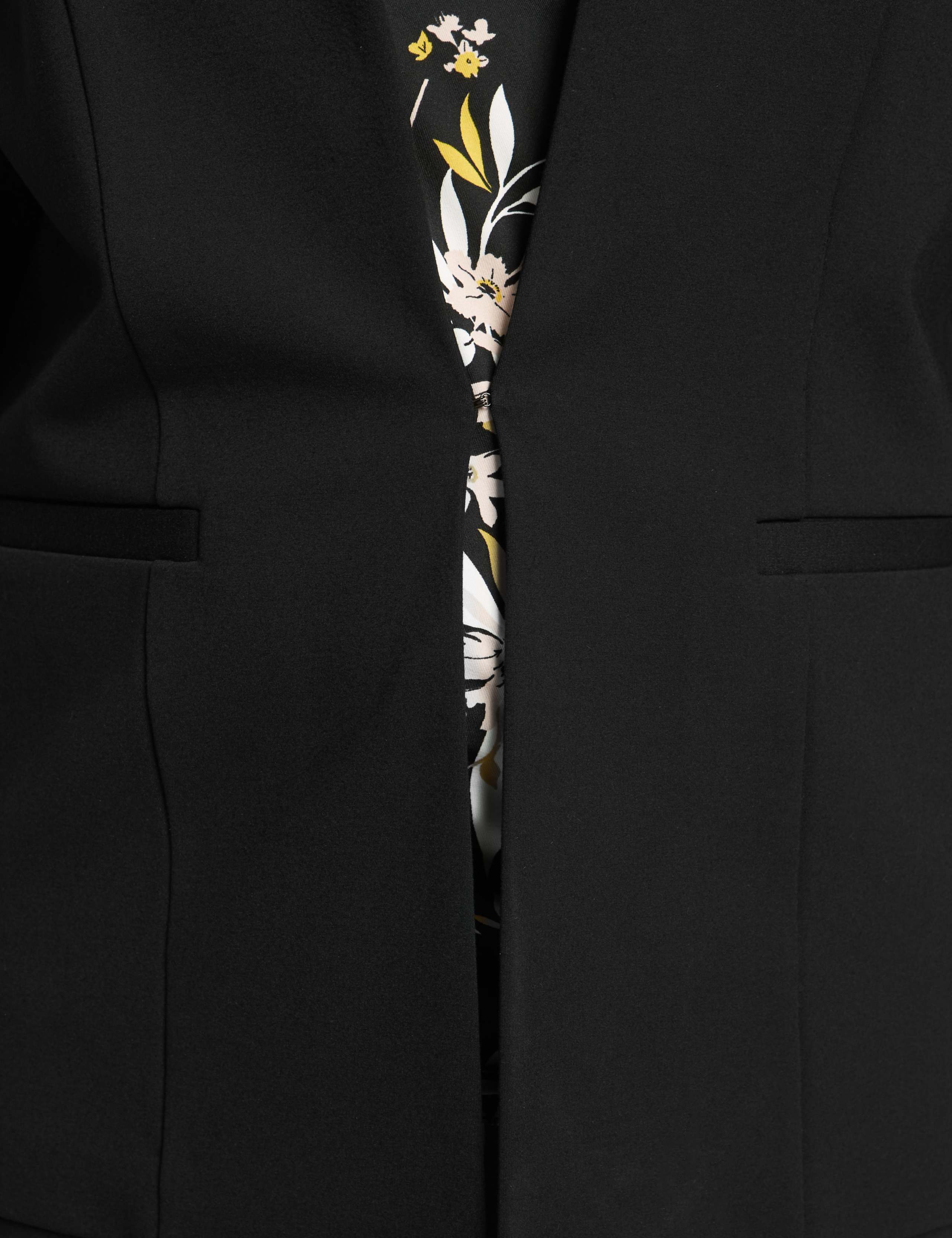 CURVE 2 Pocket Blazer 5 of 5