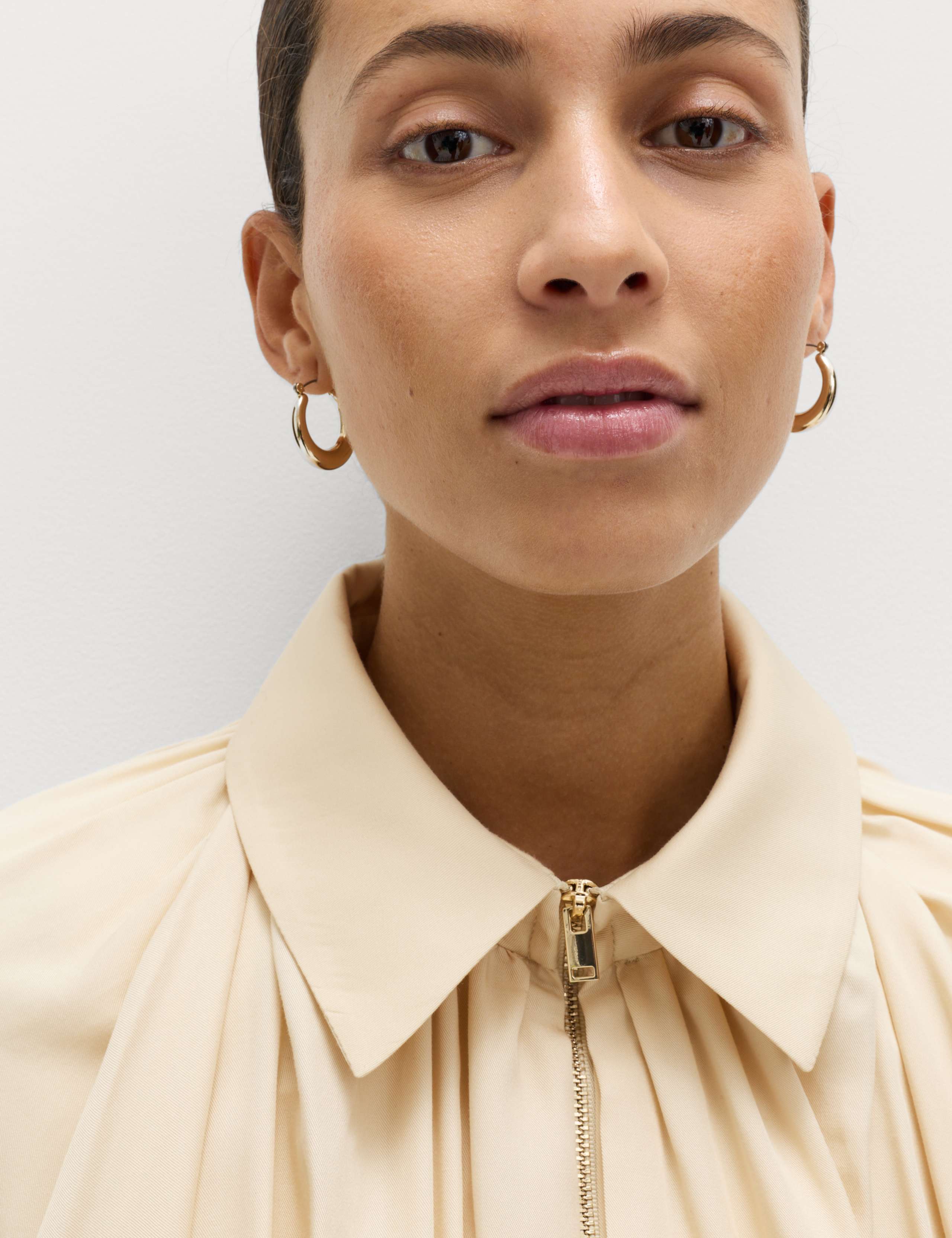 Pure Lycocell Pleated Bomber Jacket 4 of 6