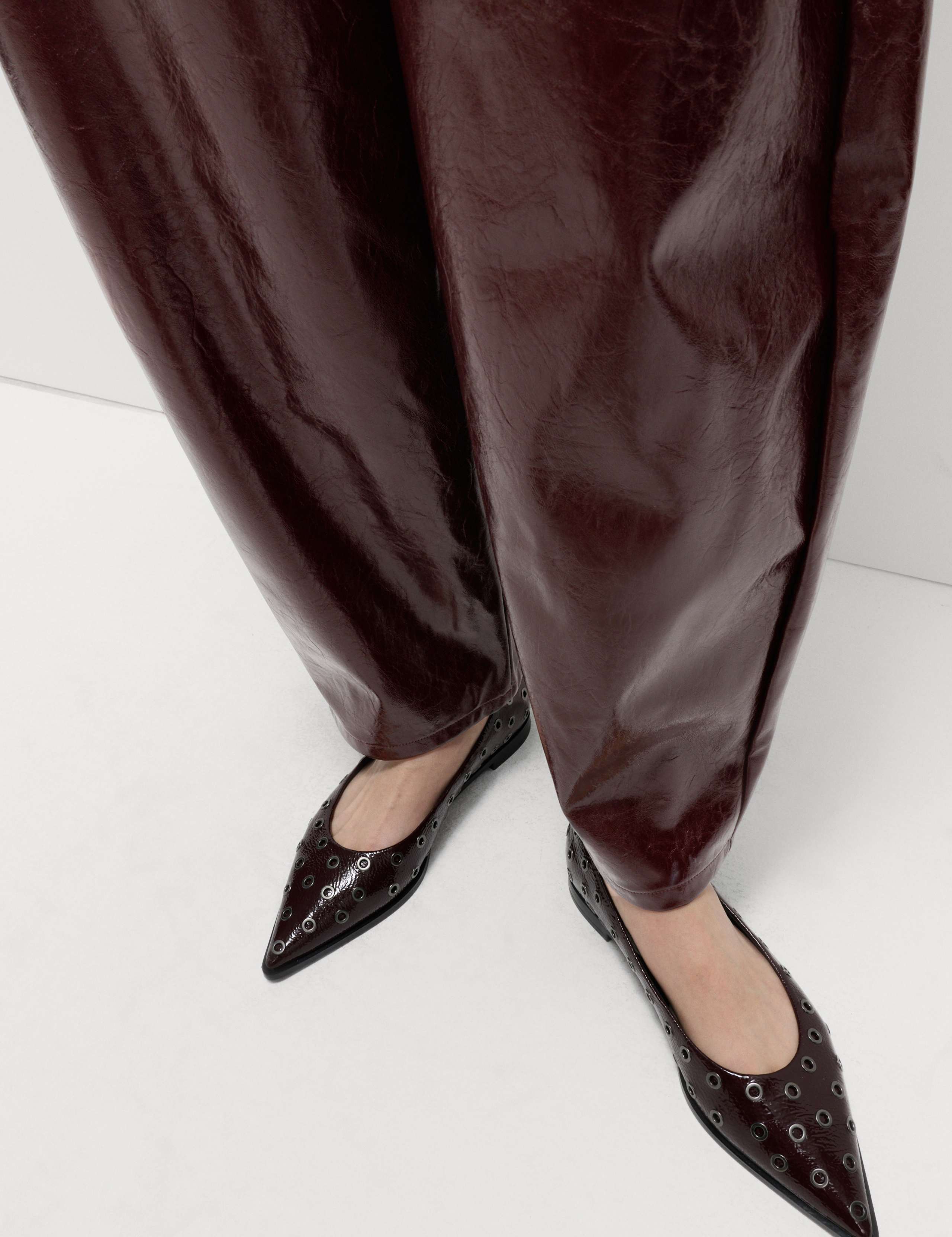 Leather Look Textured Barrel Leg Trousers 3 of 6