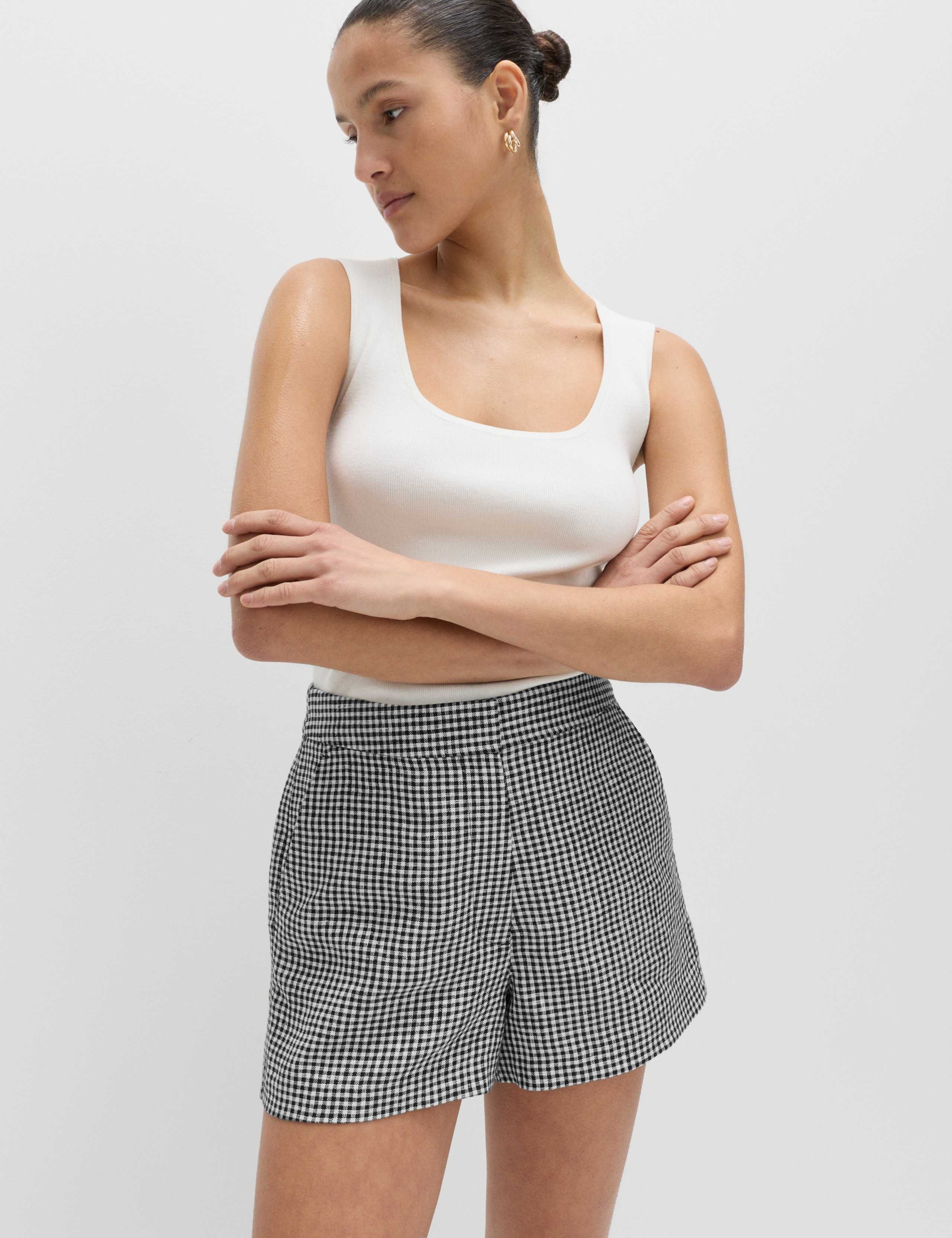 Pure Linen Checked Shorts 1 of 6