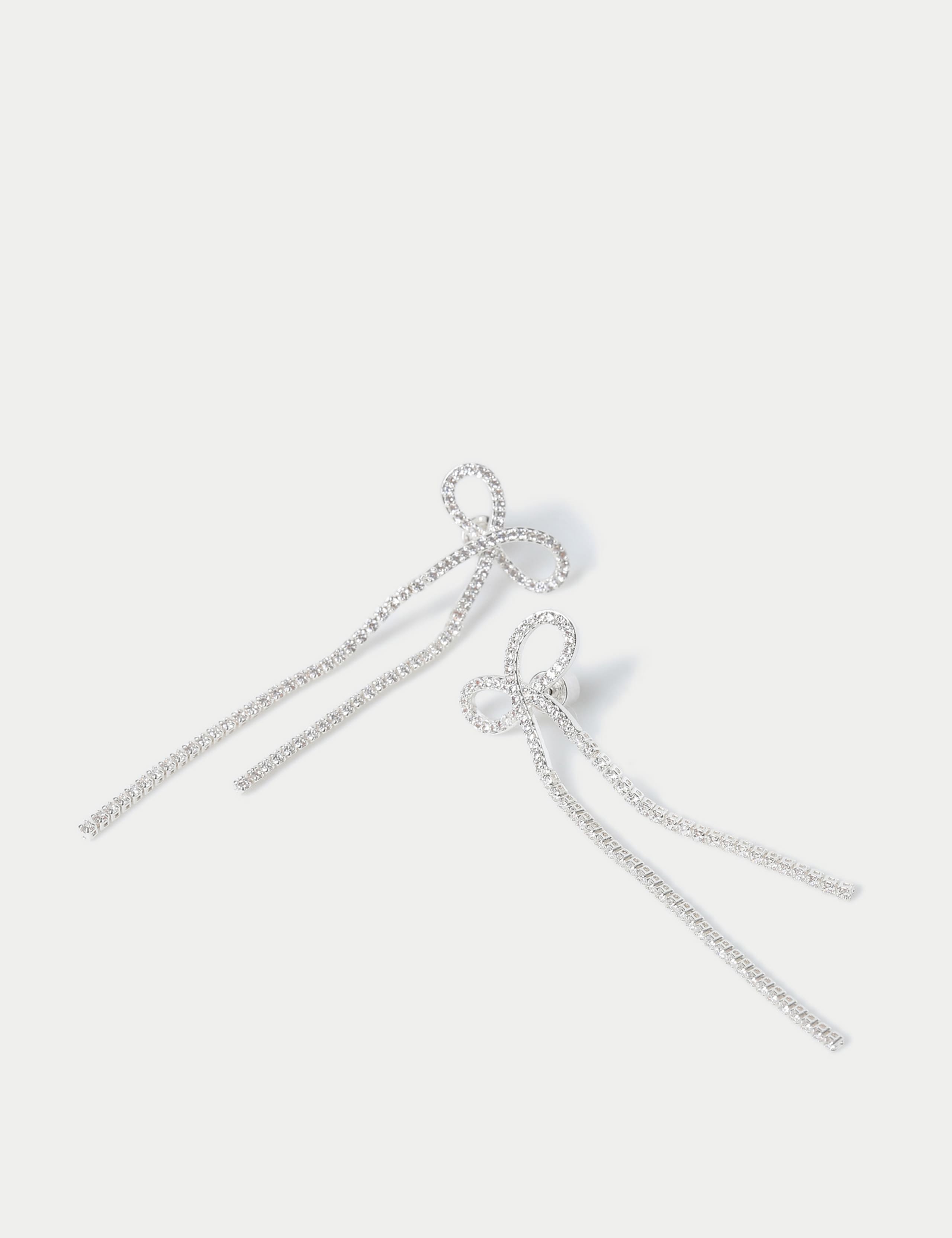 Cup Chain Bow Drop Earring 2 of 2