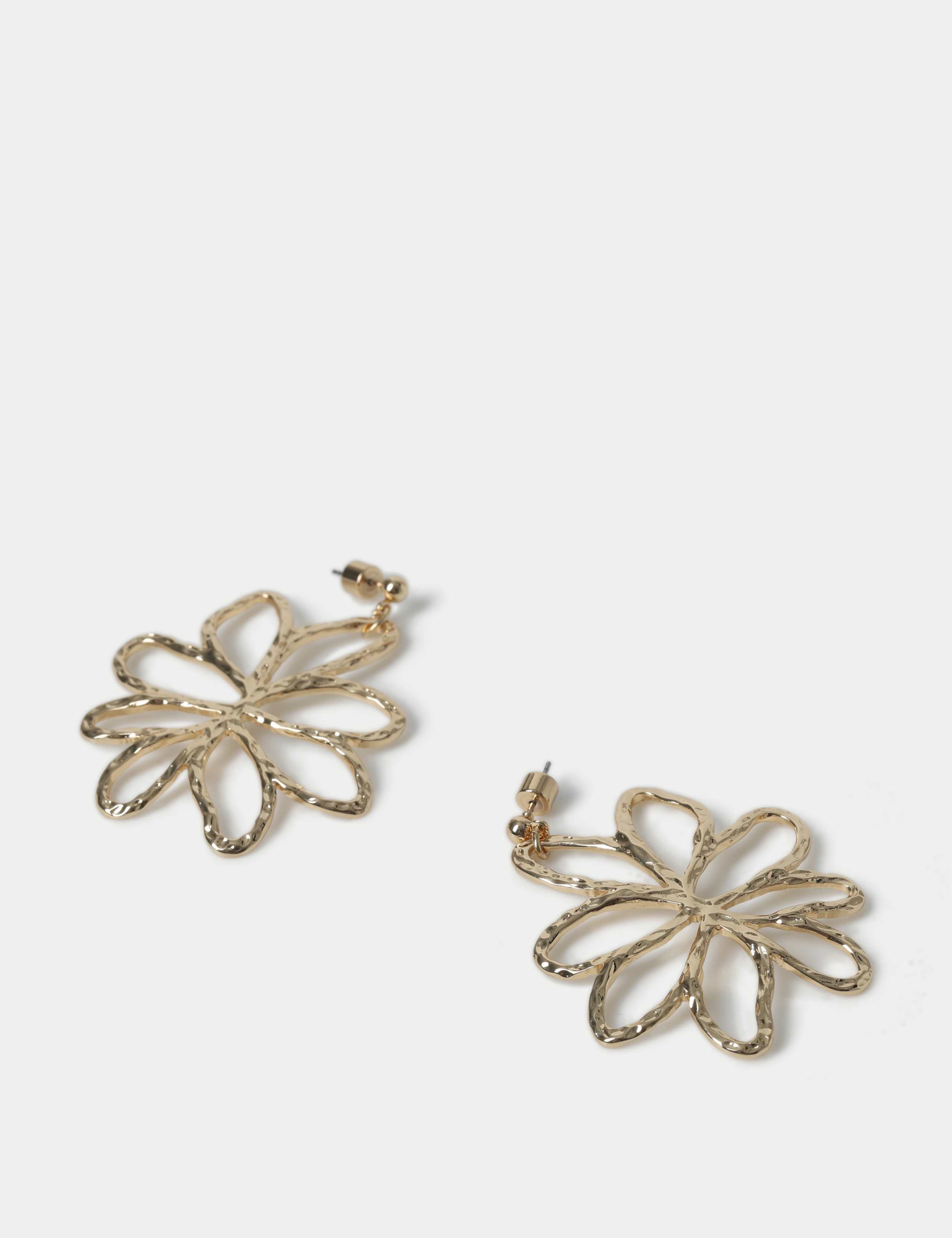 Outlined Floral Form Earrings 2 of 2