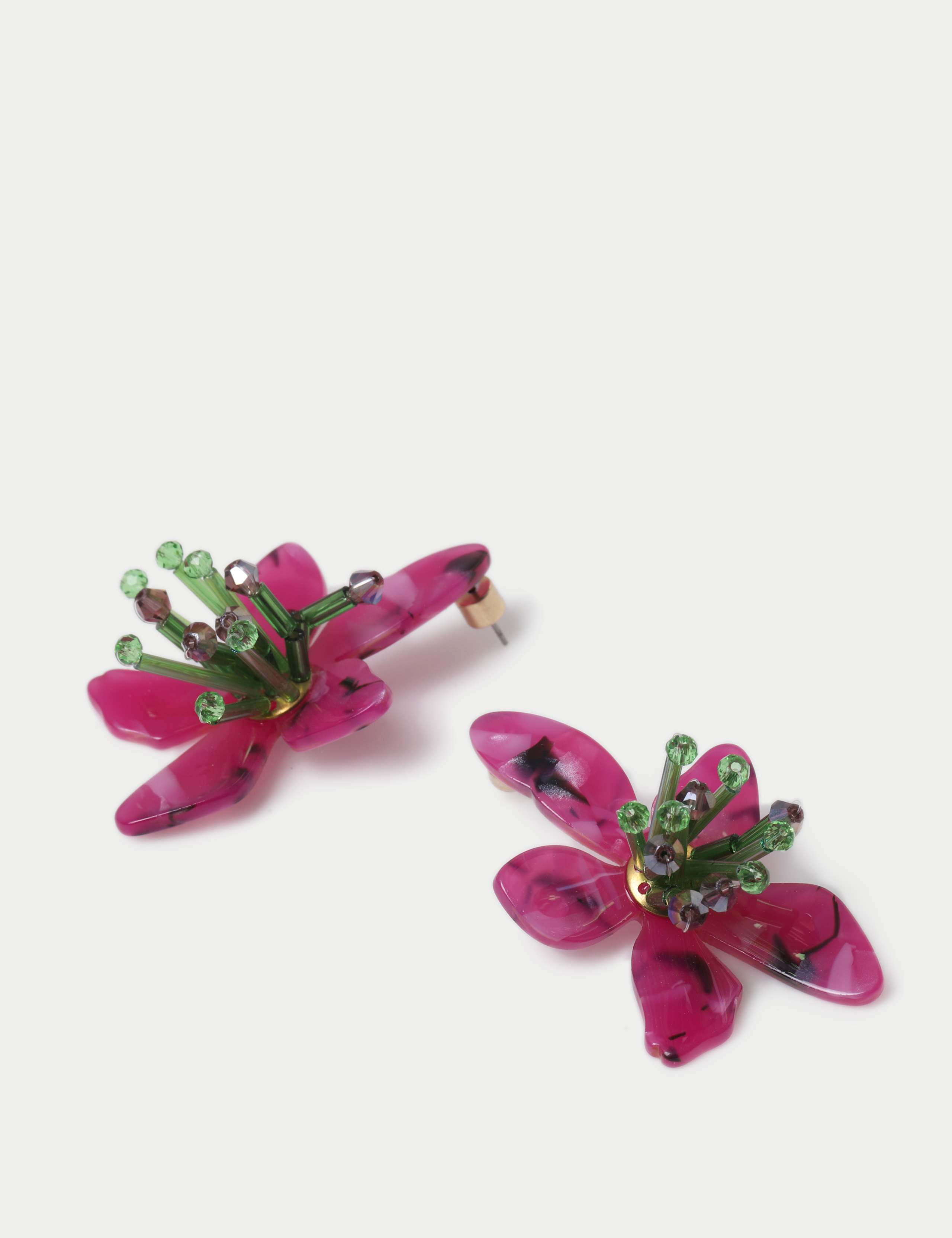 Resin Flower Stud Earrings 2 of 2