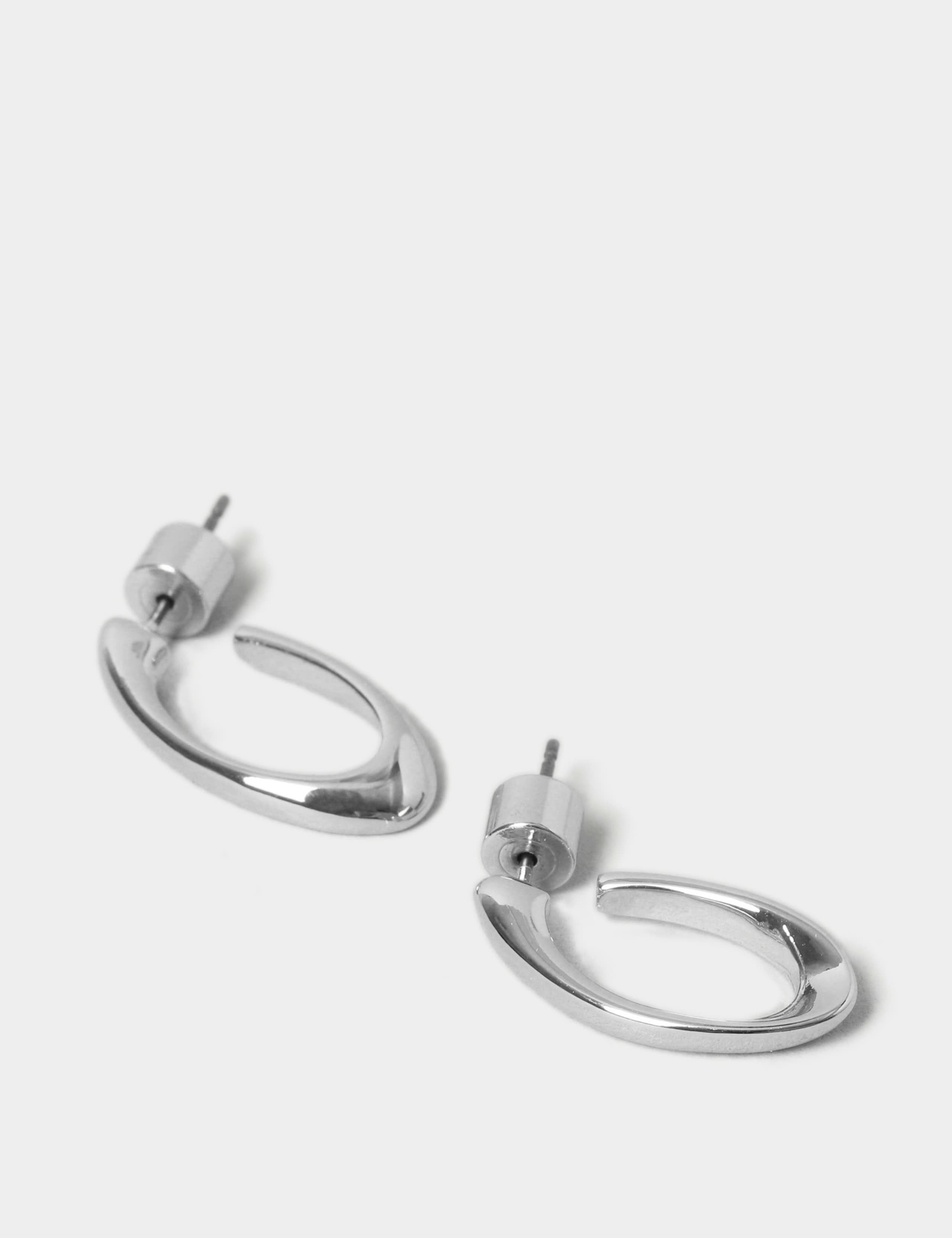 Oval Twist Hoop Earrings 4 of 5