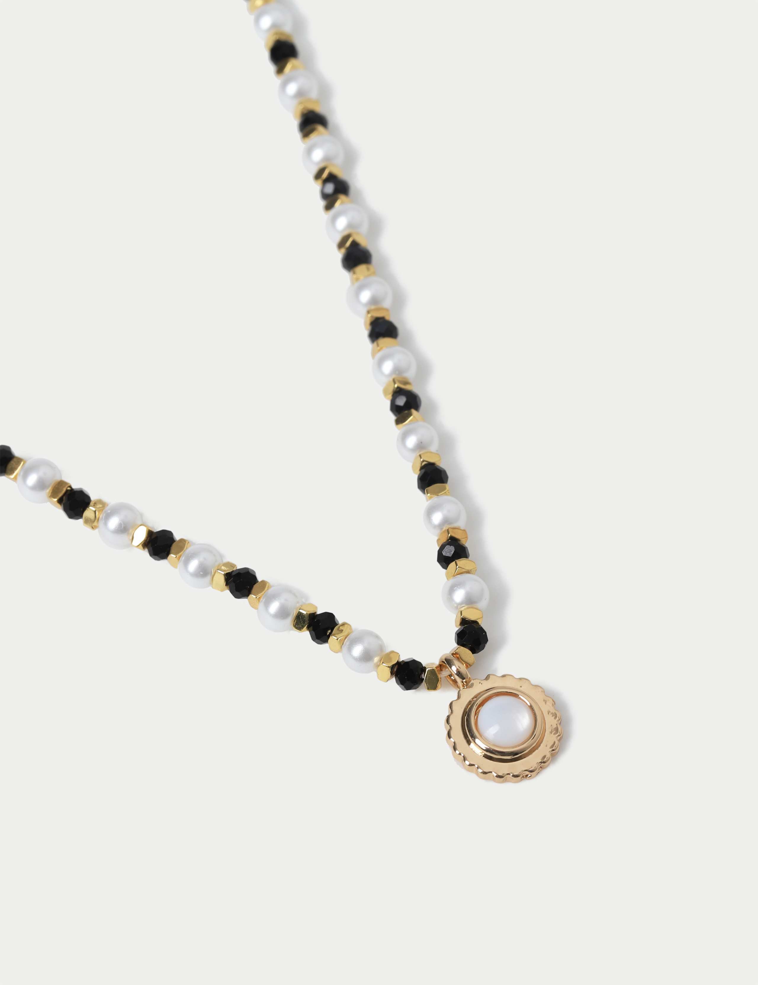 Pearl Beaded Pendant Necklace 2 of 2