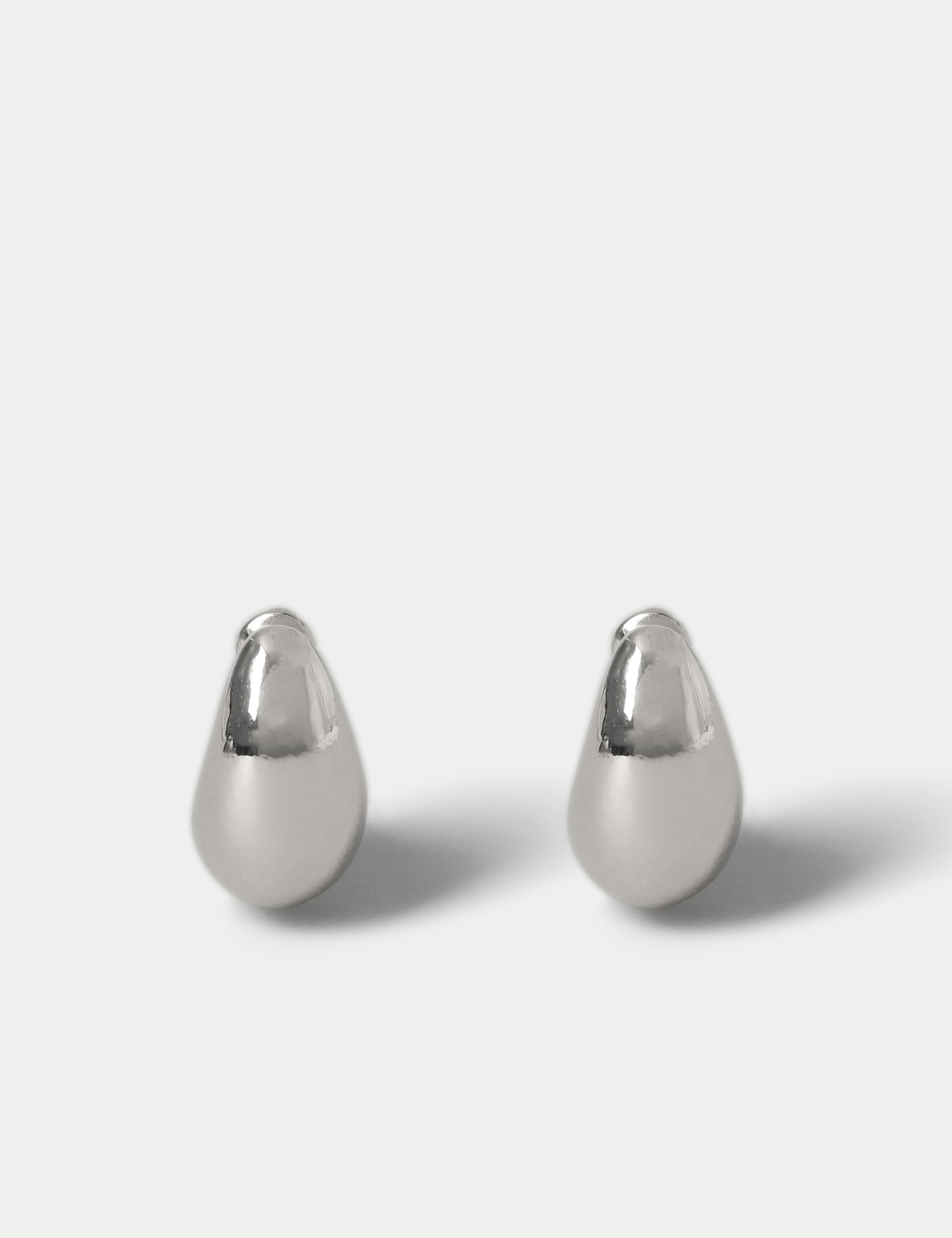 Oversized Stud Earrings 2 of 4