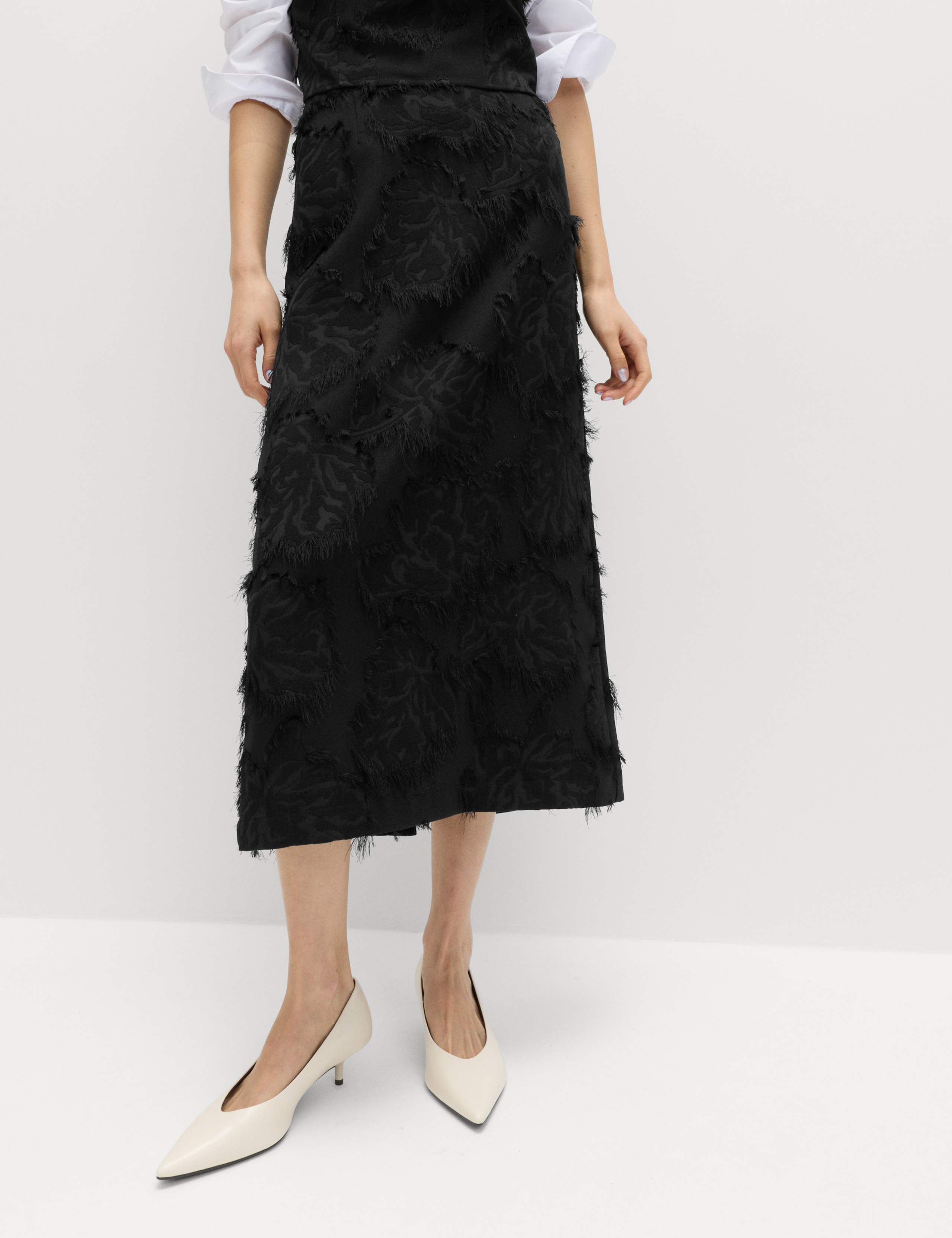 Textured Floral Jacquard Midi Column Skirt 1 of 6