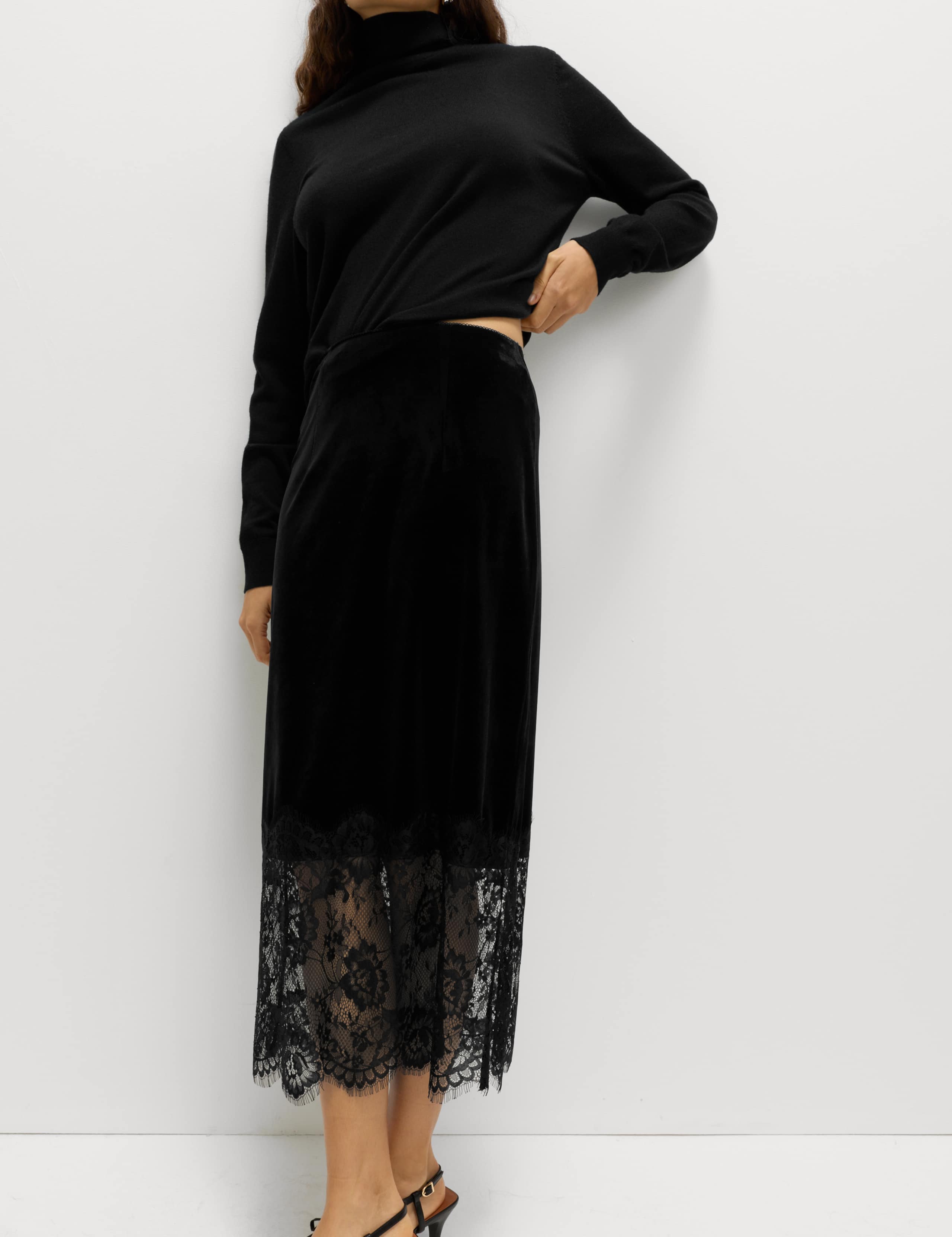 Velvet Lace Detail Midi Pencil Skirt 6 of 6