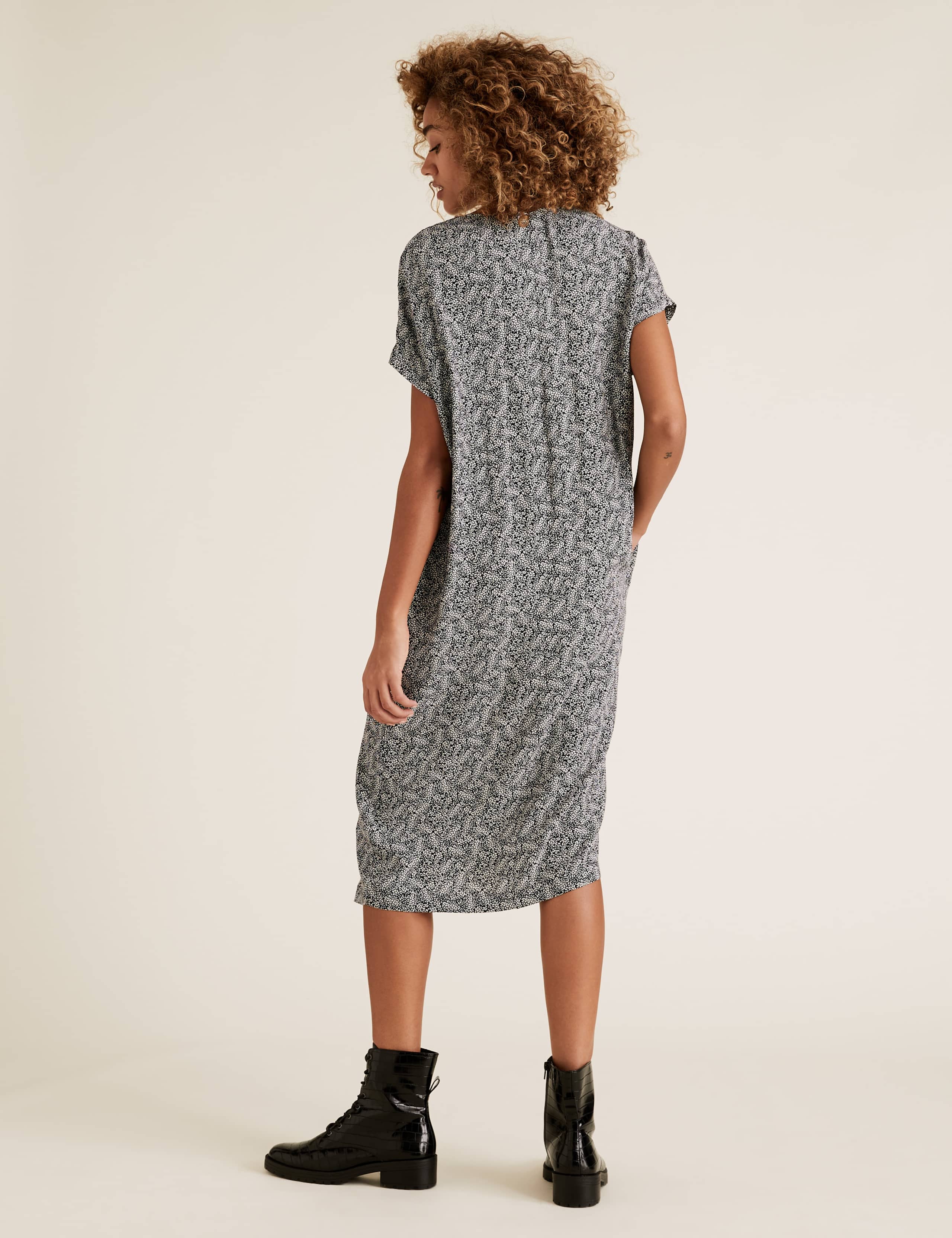 Leaf Print V-Neck Midi Shift Dress 5 of 5