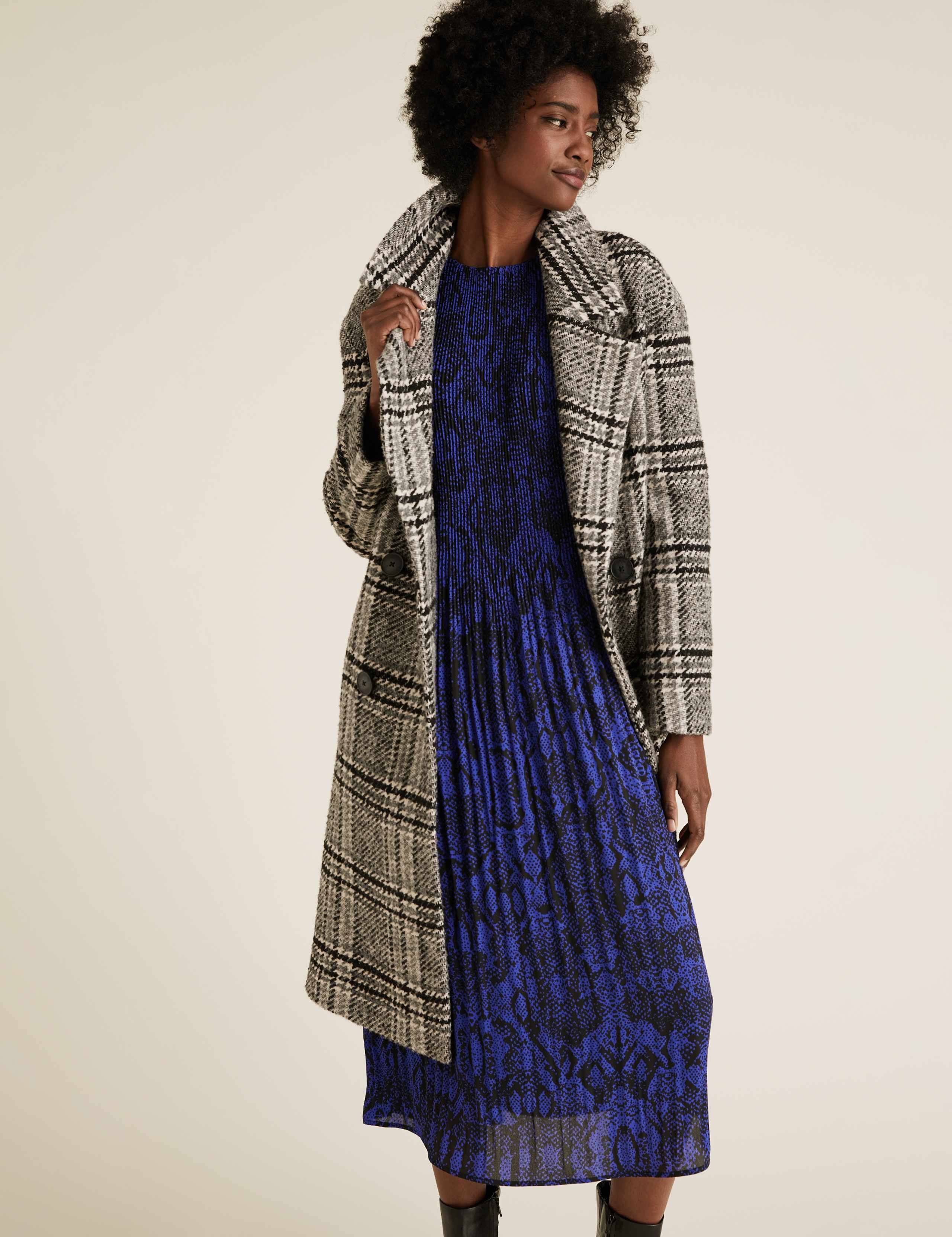 Animal Print Plisse Midaxi Waisted Dress 3 of 6