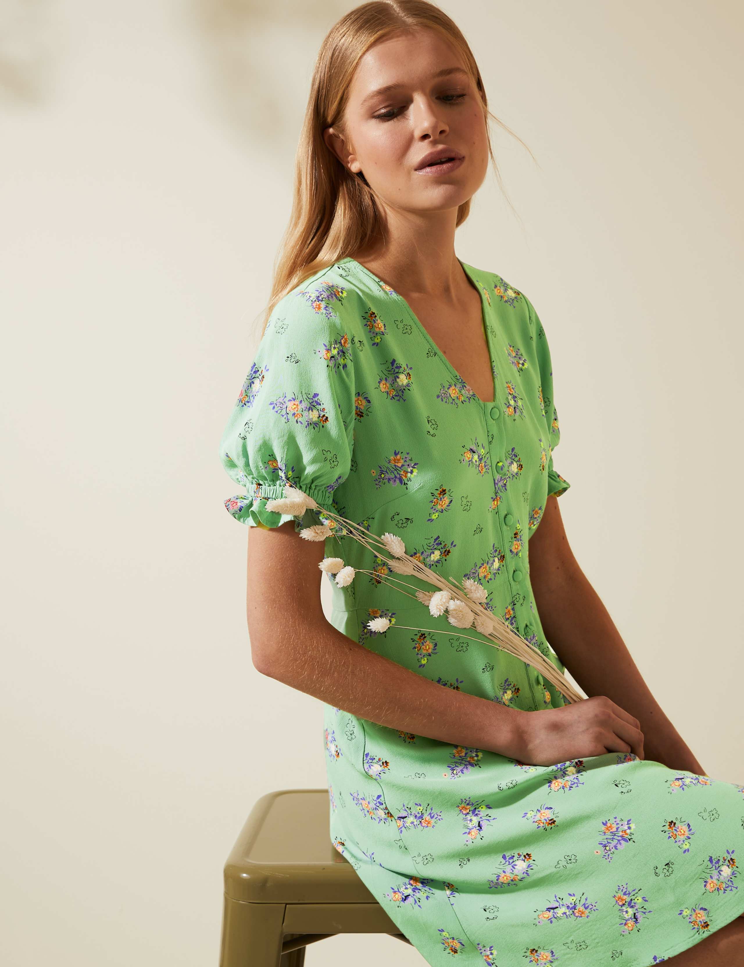 Floral V-Neck Mini Tea Dress 4 of 8