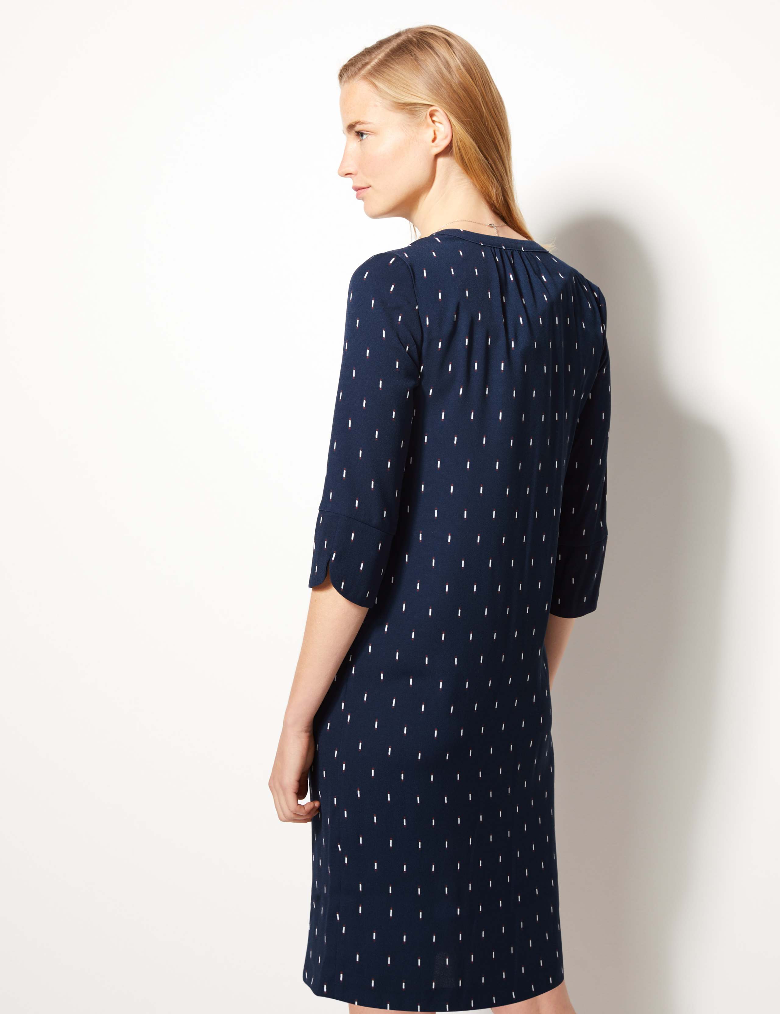 Fuller Bust Printed Shift Dress 4 of 4