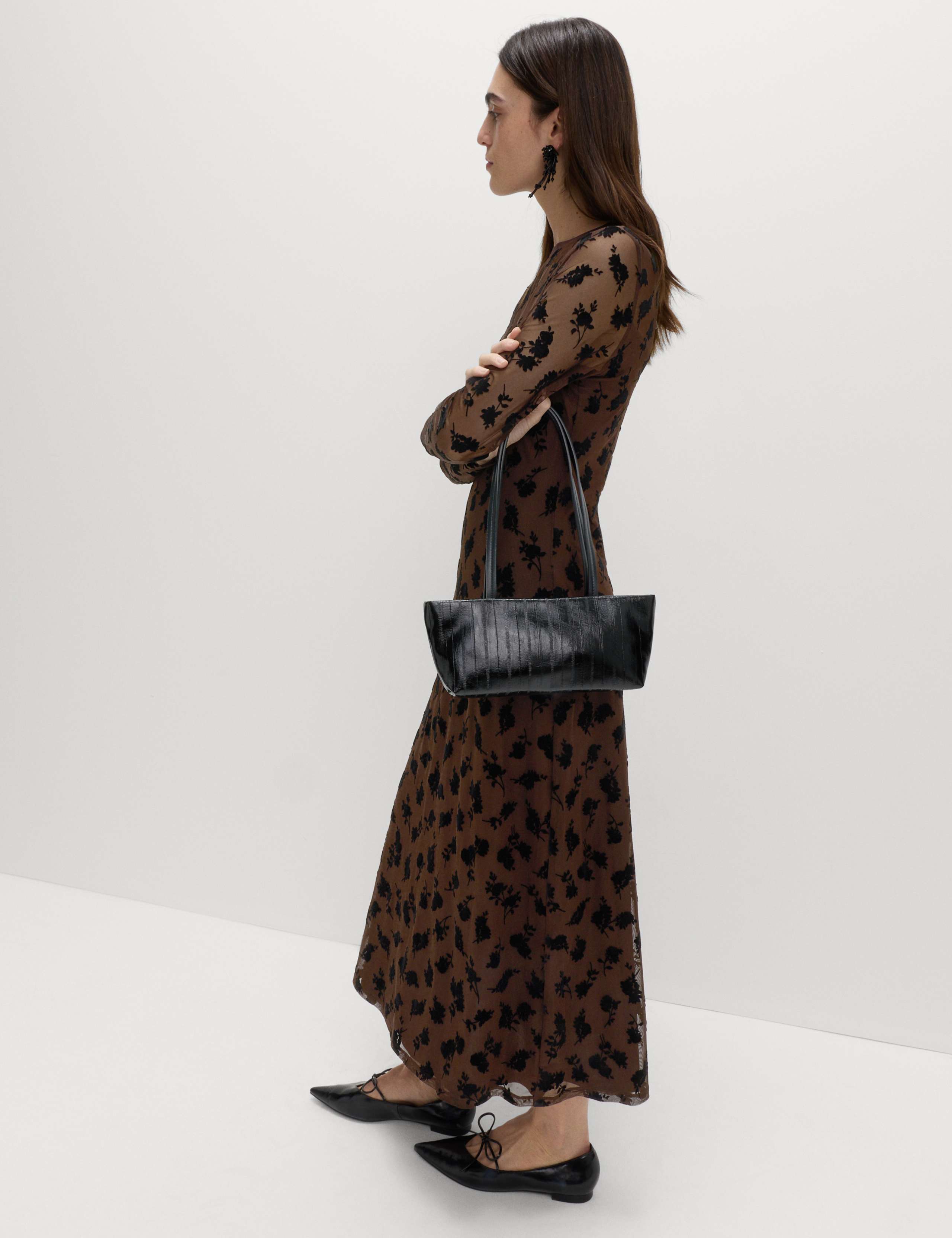 Devoré Floral Round Neck Midaxi Dress 3 of 5