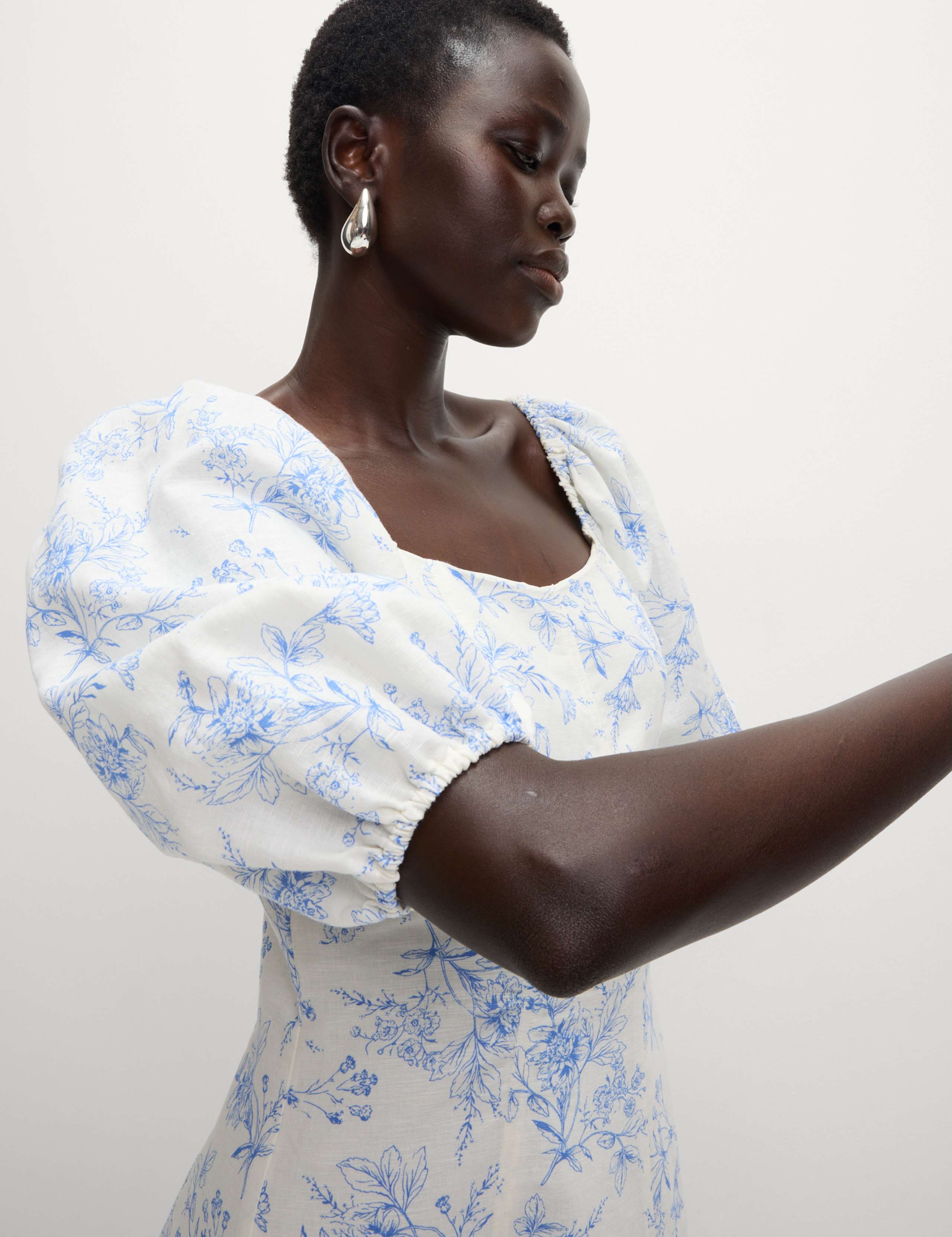 Linen Rich Printed Square Neck Midaxi Dress 5 of 5