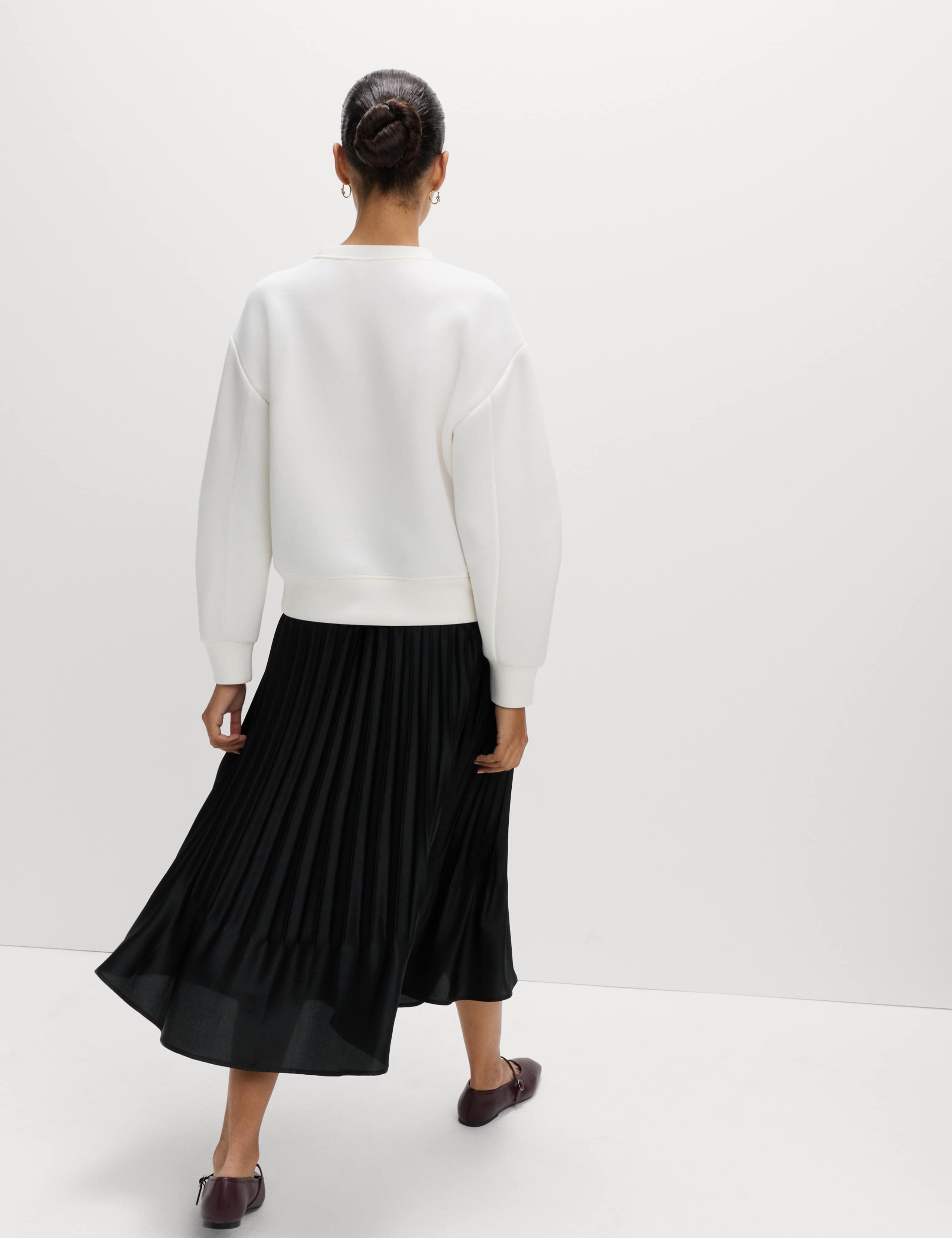 Pleated Midaxi Skirt 7 of 7