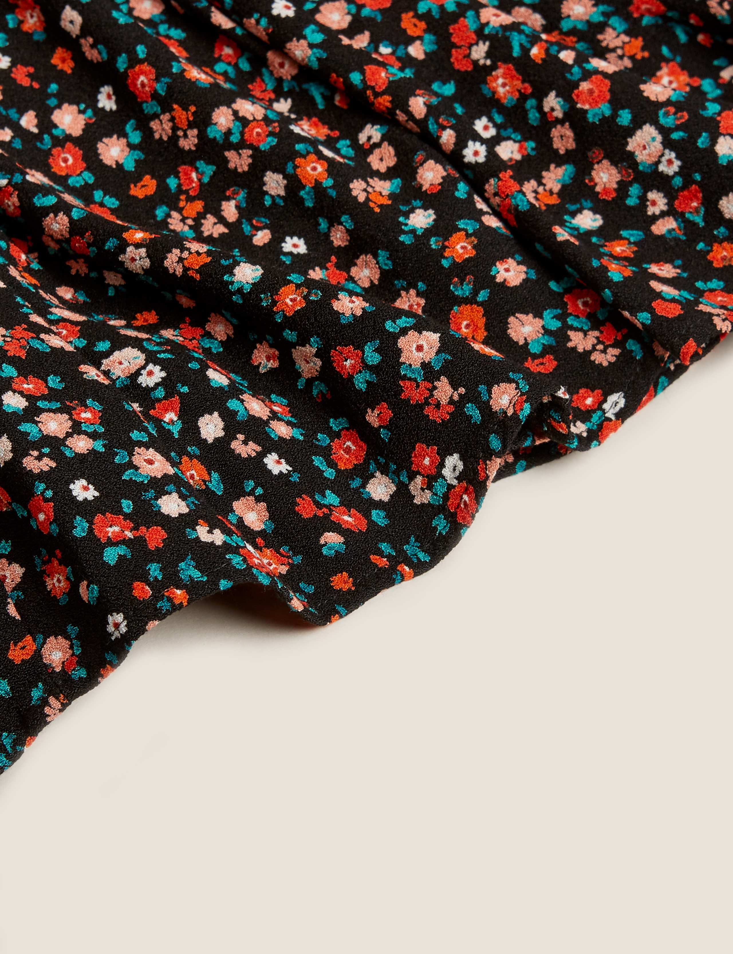 Ditsy Floral V-Neck Mini Tea Dress 6 of 7