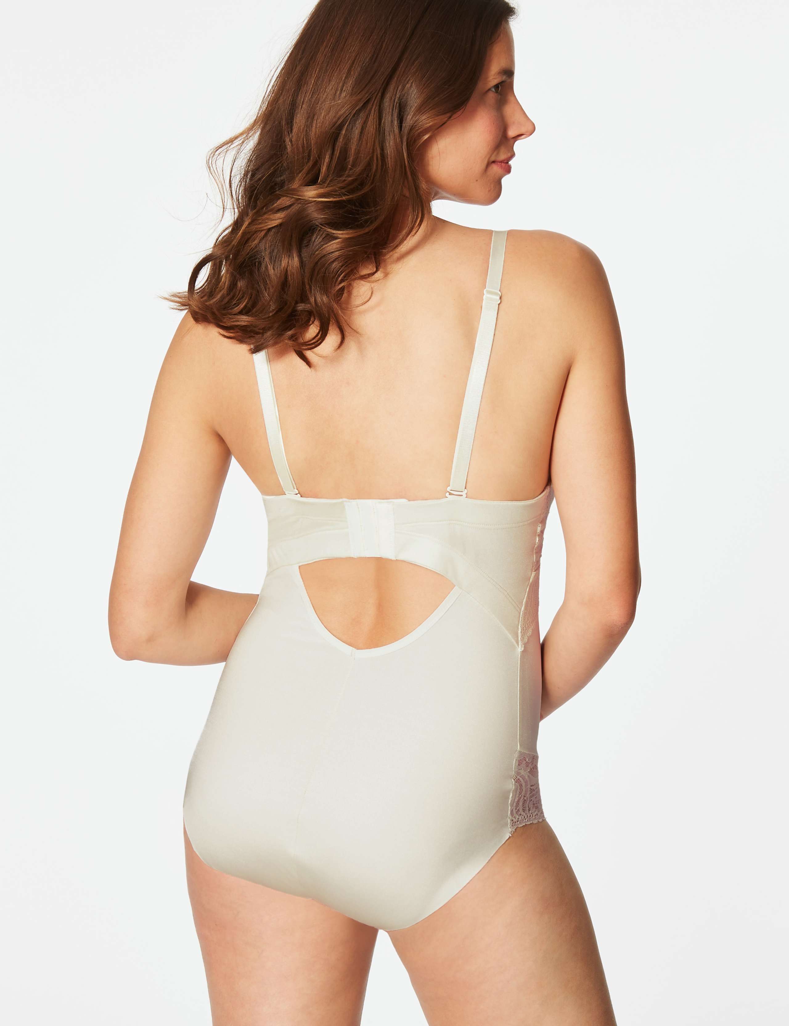 Smoothlines™ Shapewear Strapless Body B-DD 2 of 6