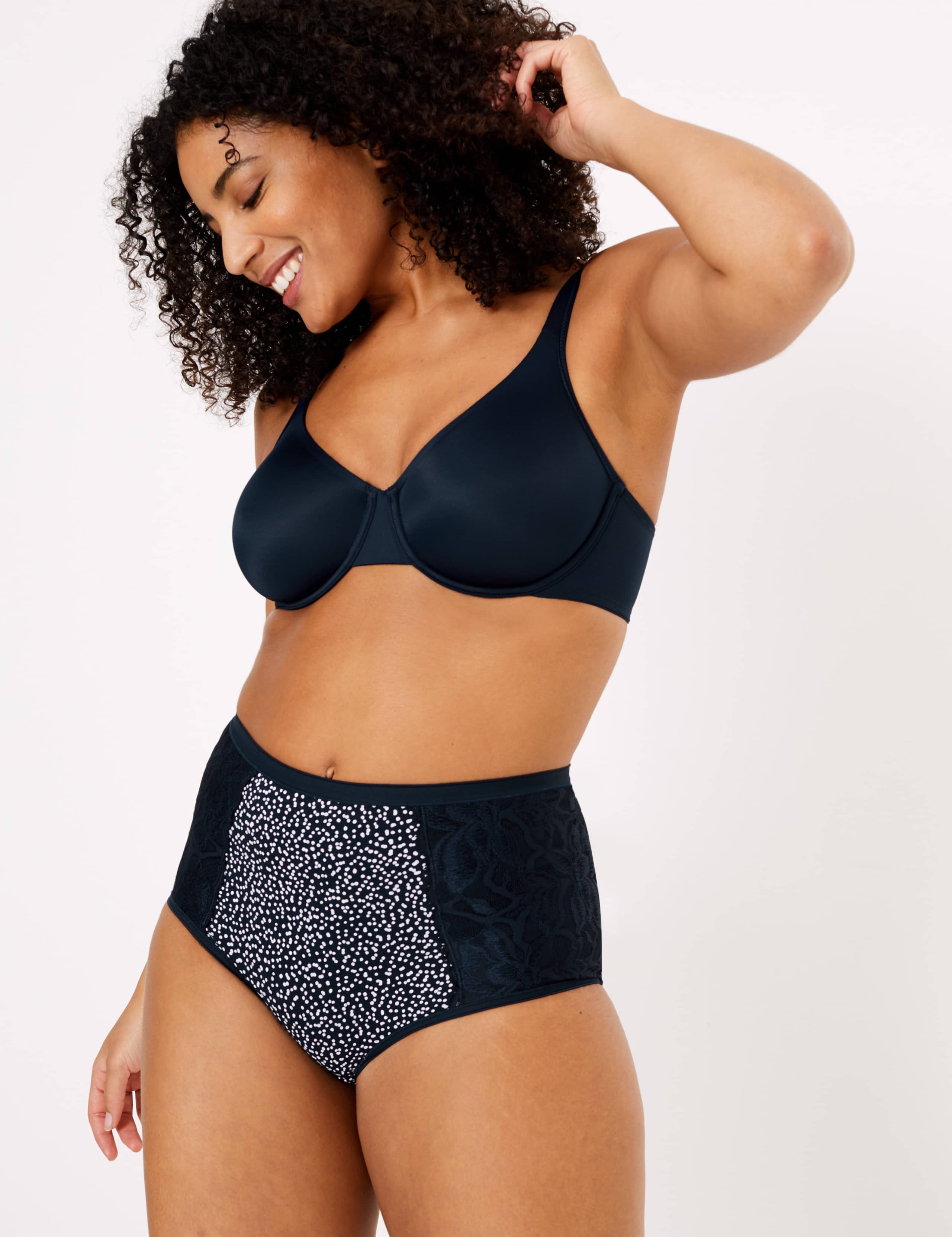 2pk Firm Control Wild Blooms Full Briefs 1 of 4