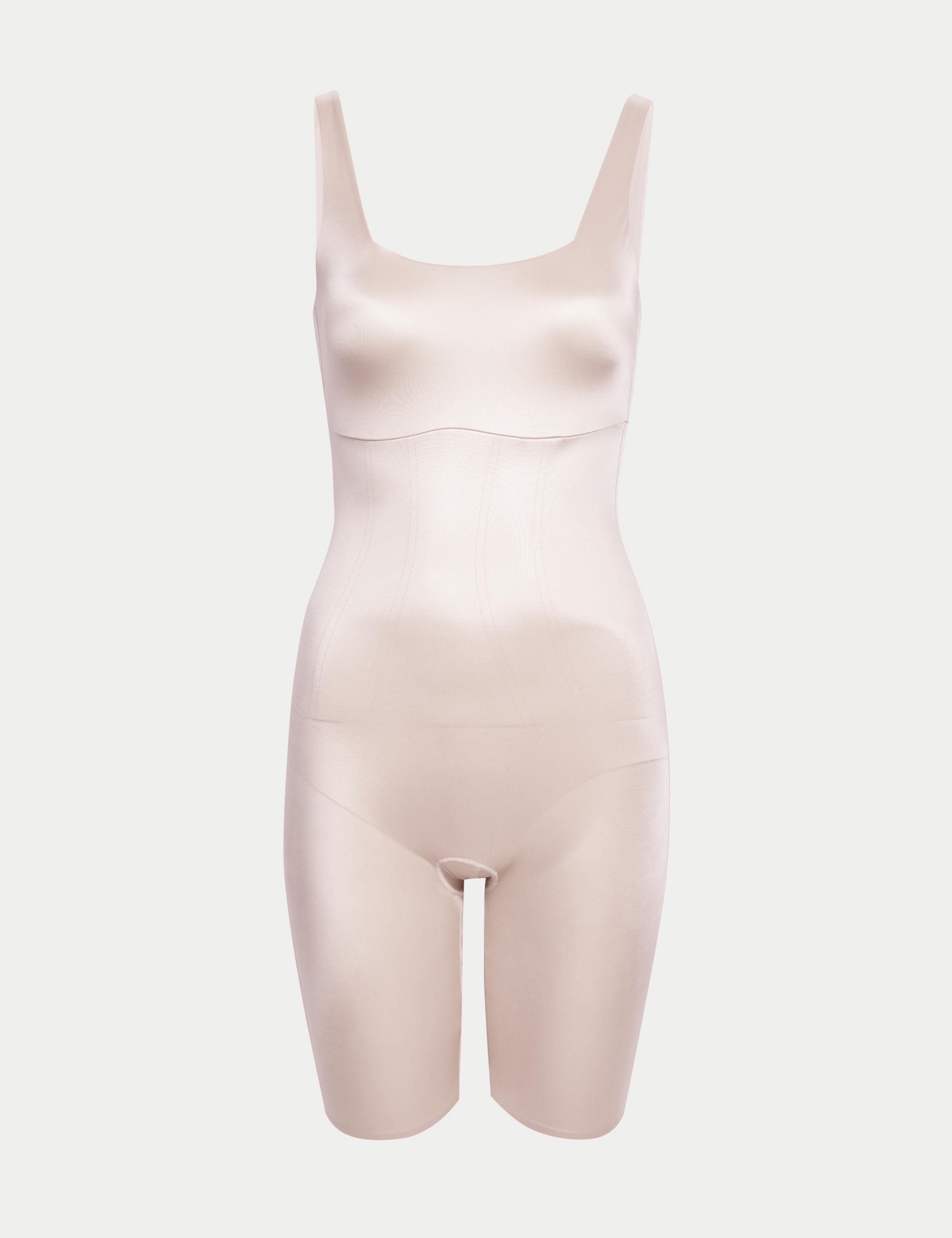 ContourWear Firm Control All In One 2 of 8