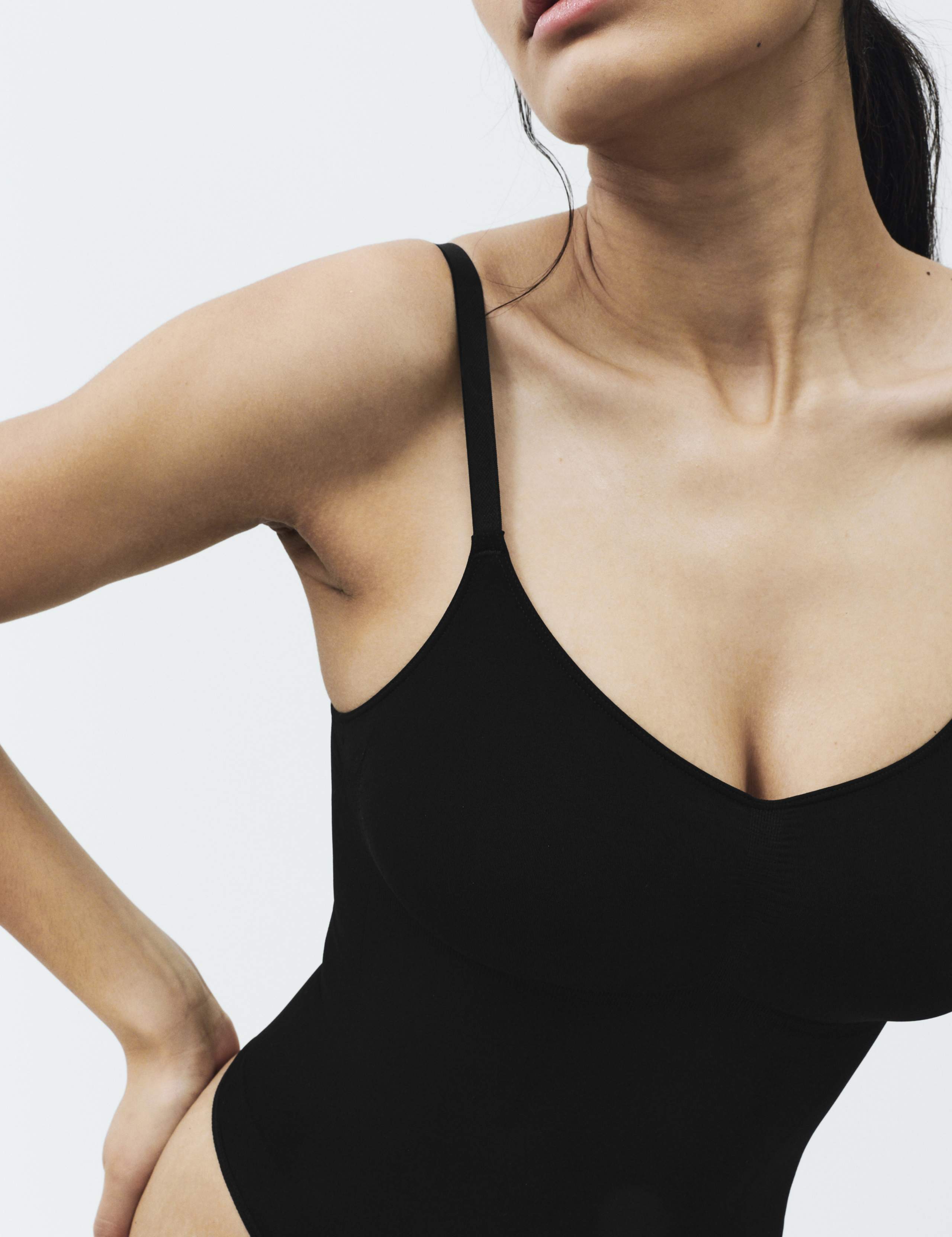 Body Sculpt Seamless Thong Body 3 of 7