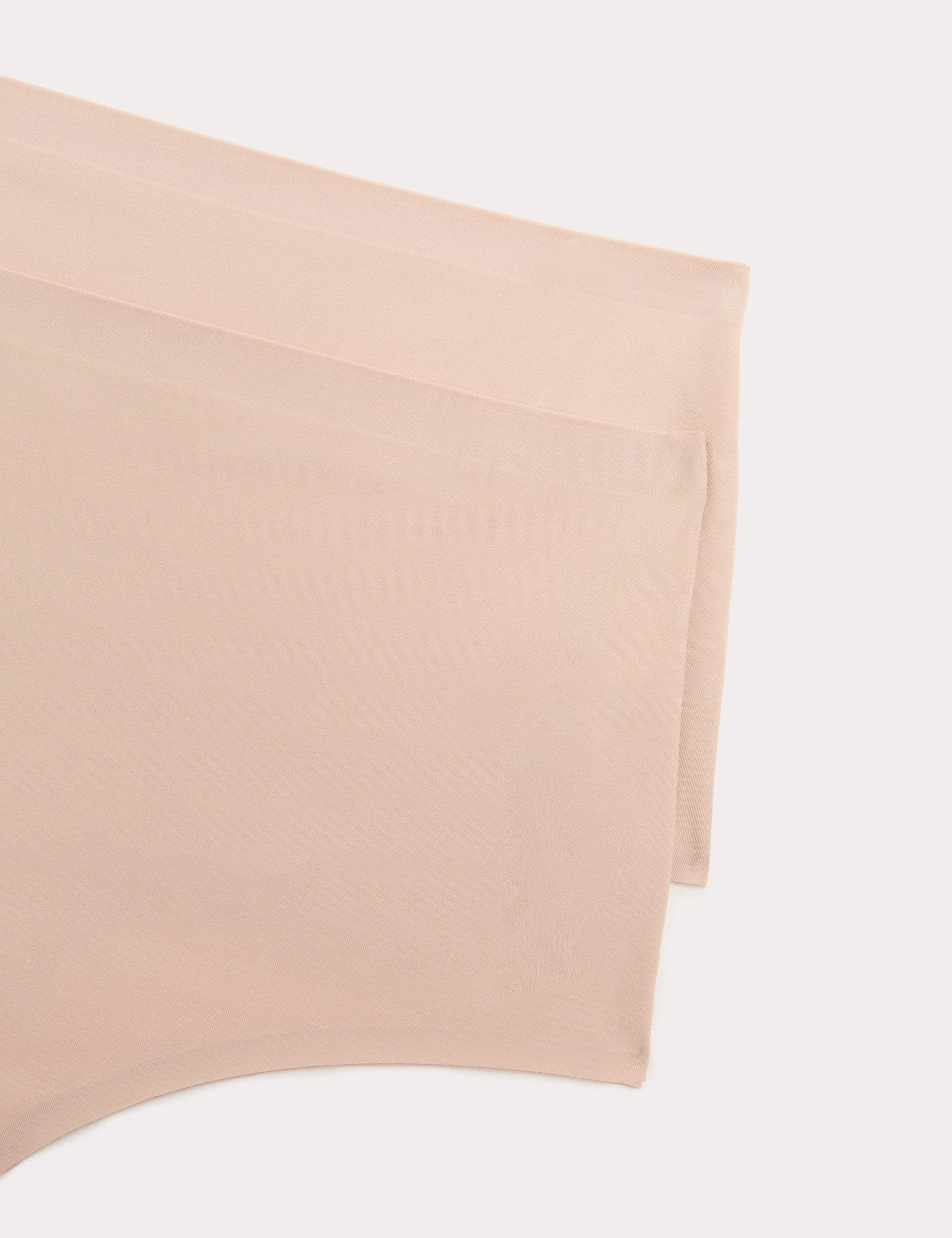 2 Pack Body Invisibles™ No VPL Shaping Thongs 5 of 5