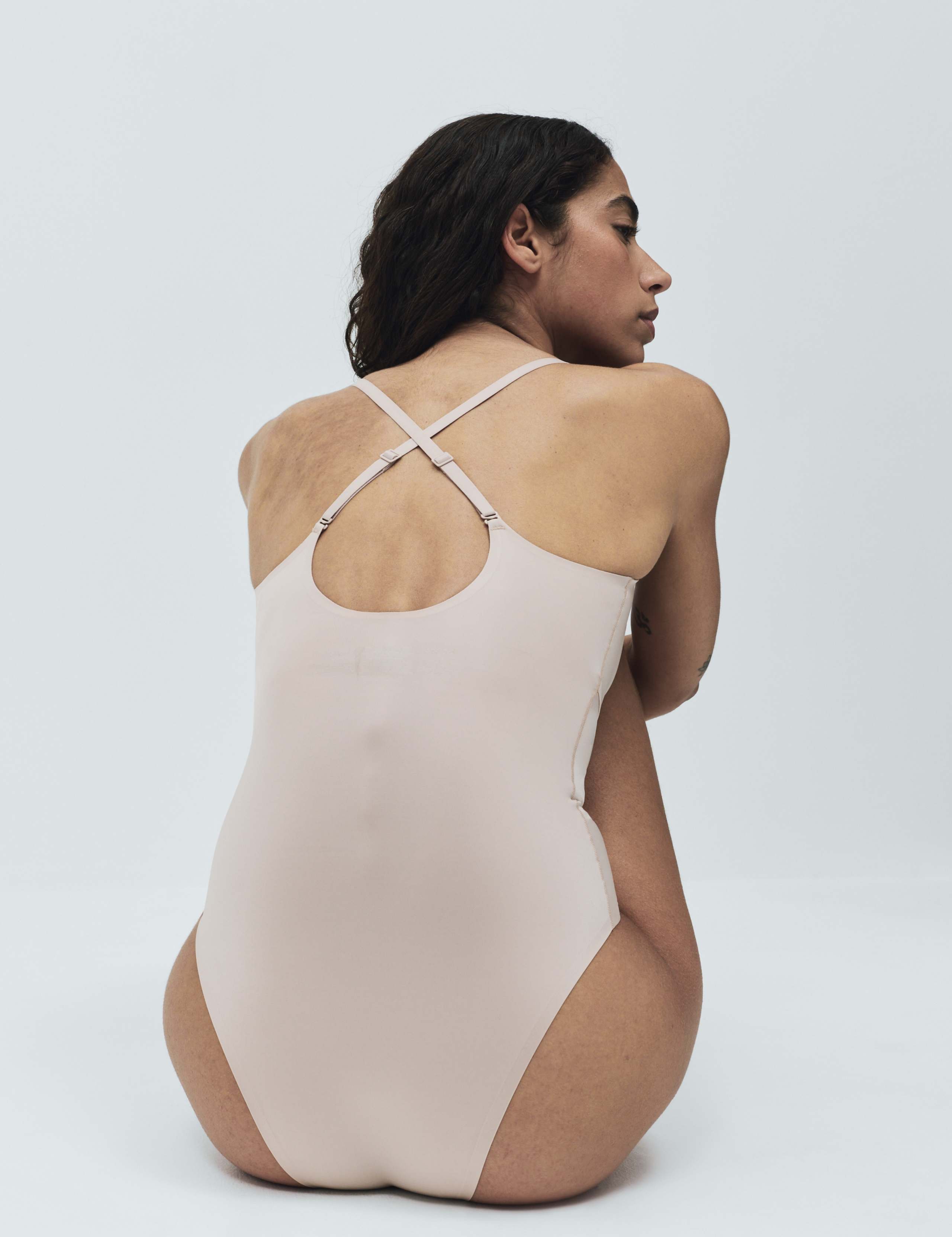 Body Invisibles Shaping Plunge Body 4 of 4