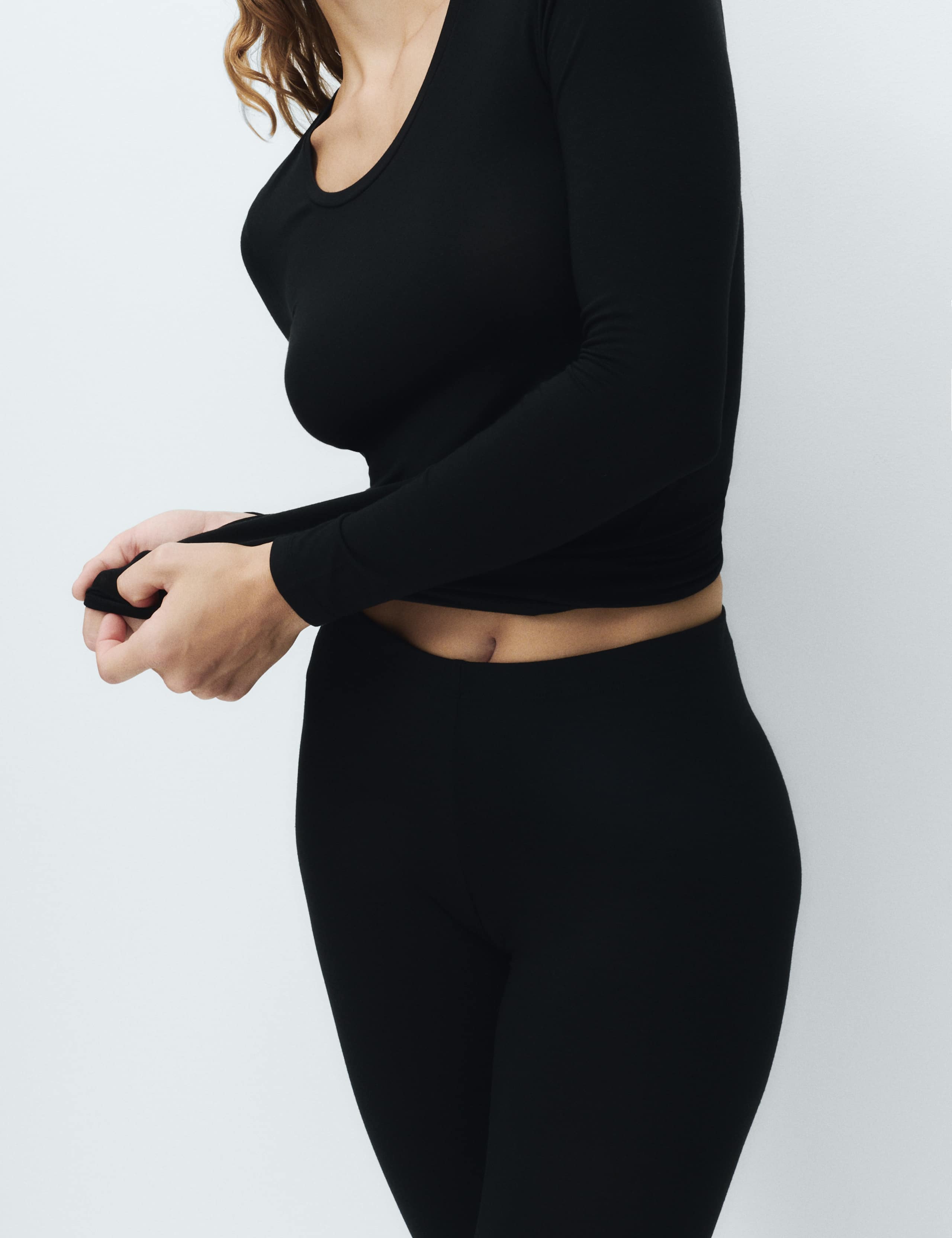 2pk Heatgen™ Thermal Leggings 3 of 6