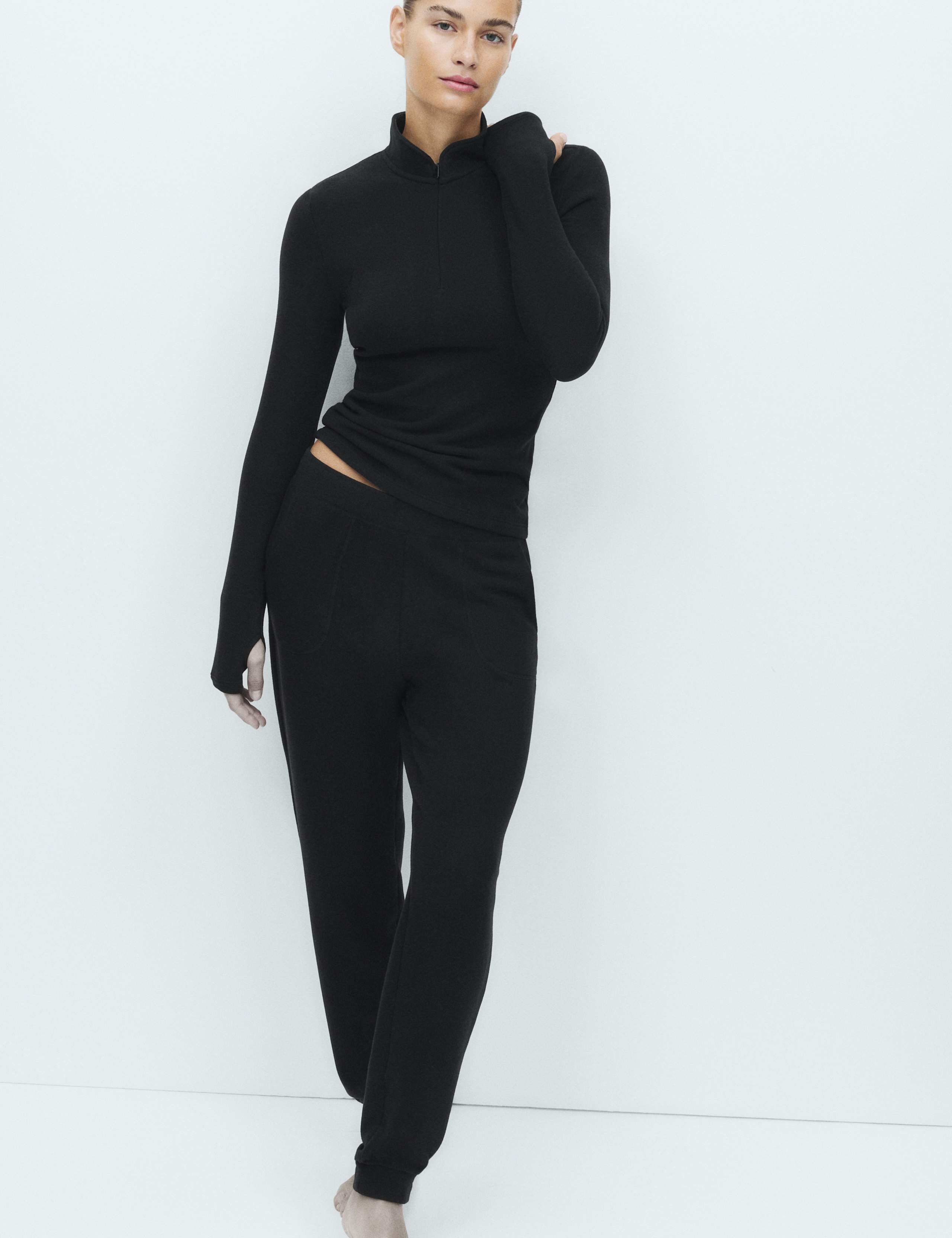 Heatgen™ Maximum Thermal Fleece Joggers 4 of 5