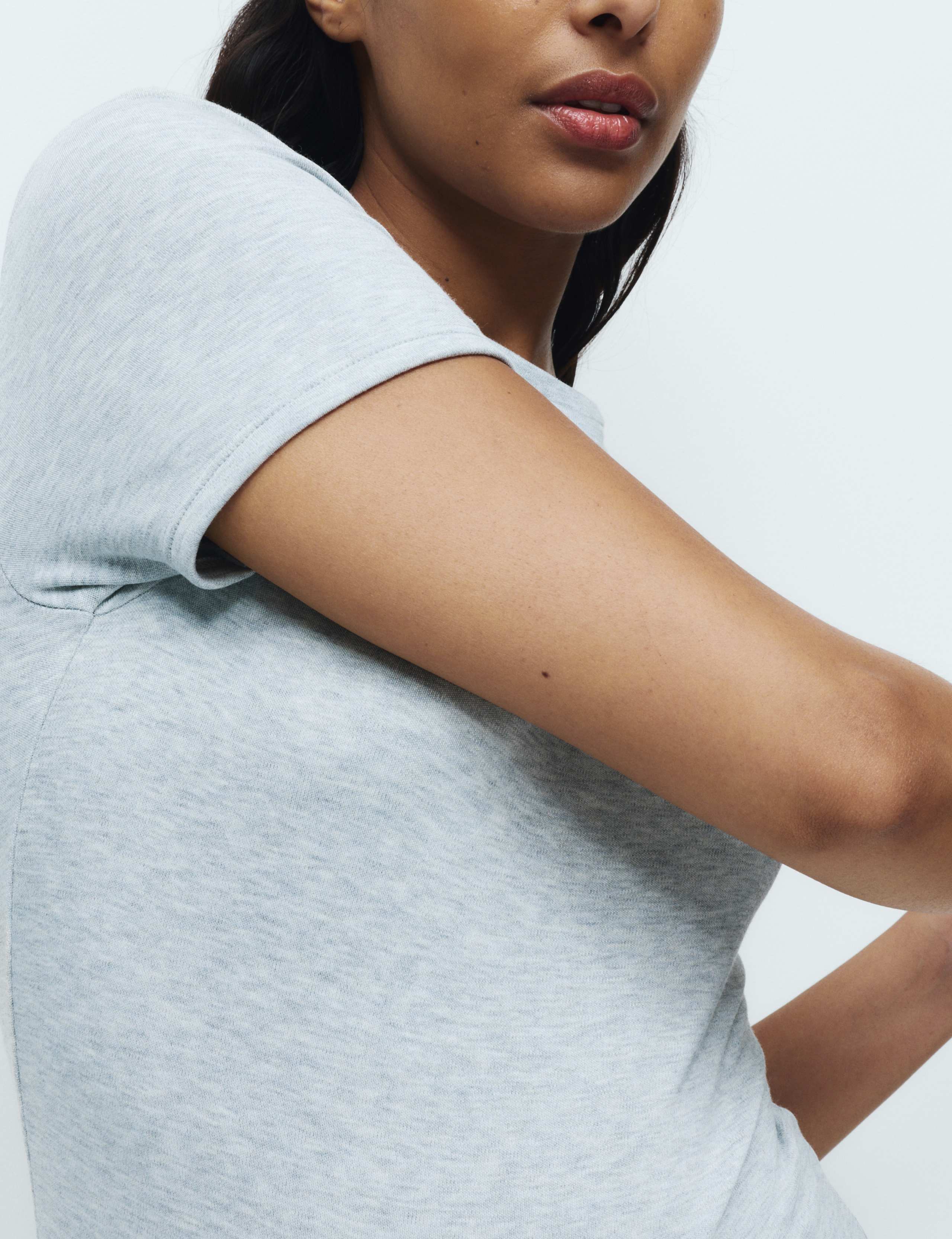 Heatgen™ Medium Short Sleeve Thermal Top 1 of 4