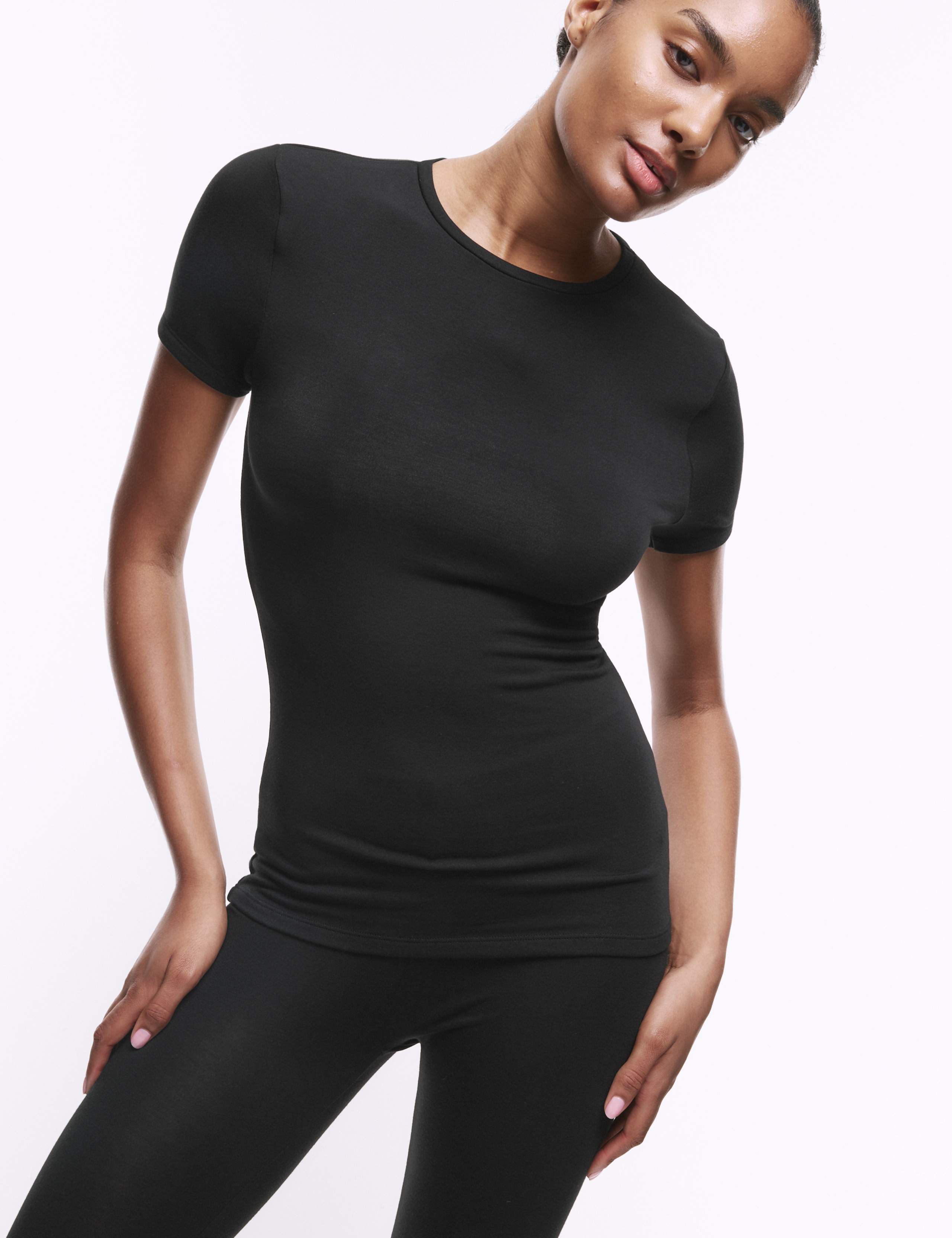 Heatgen™ Medium Short Sleeve Thermal Top 5 of 6