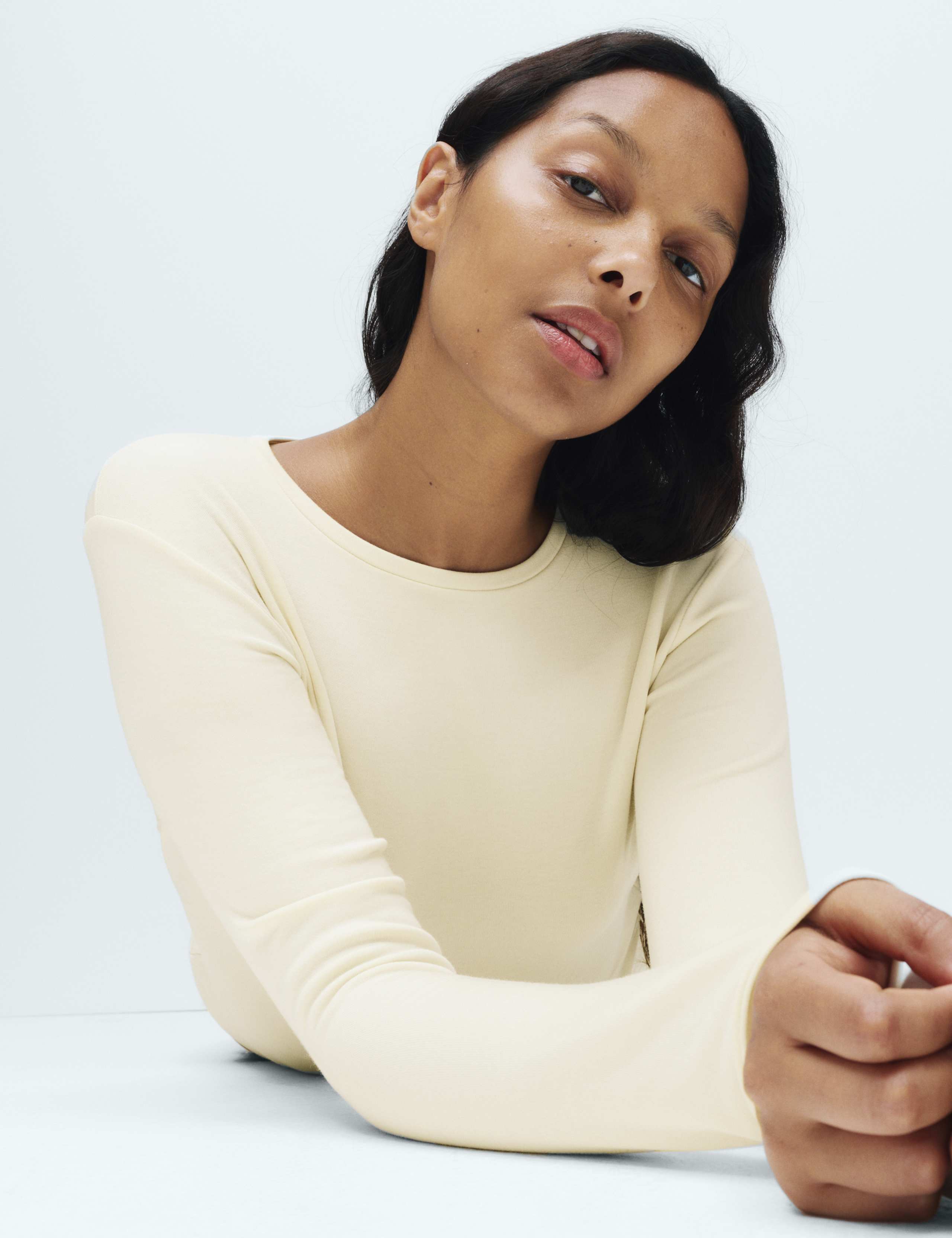 Heatgen™ Medium Thermal Crew Neck Top 4 of 5