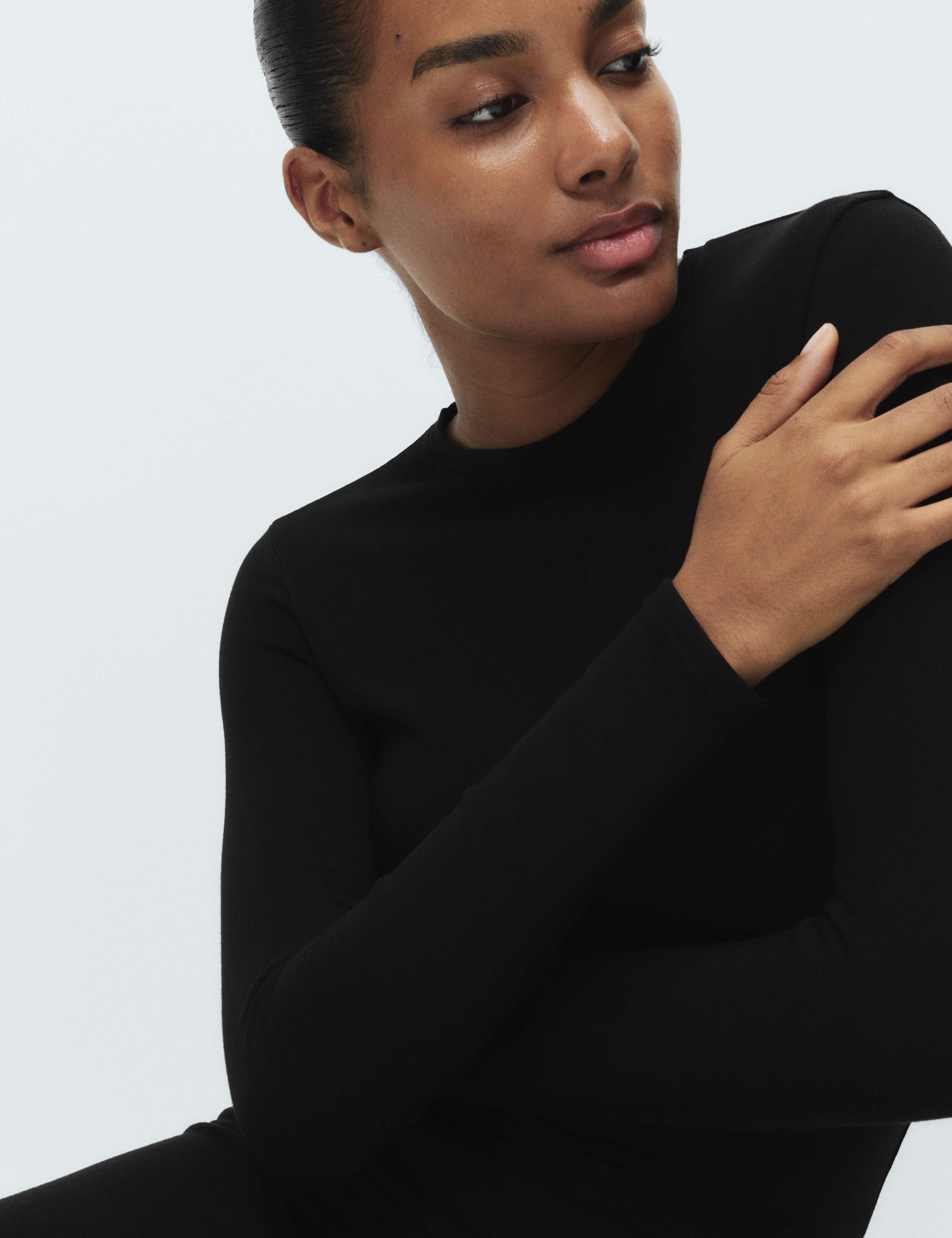 2pk Heatgen™ Medium Thermal Long Sleeve Tops 3 of 4