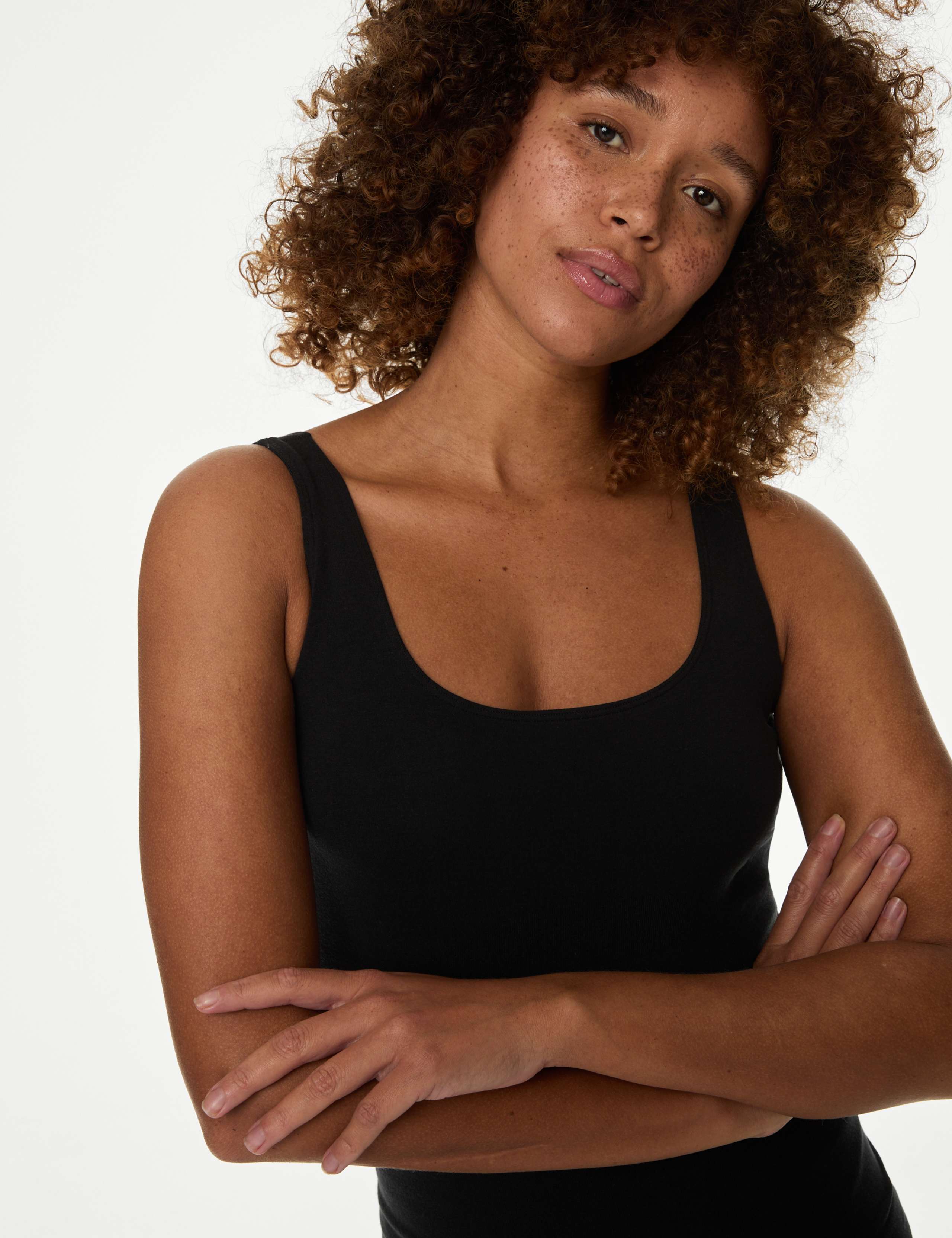 Heatgen™ Thermal Light Control Shaping Vest 4 of 6