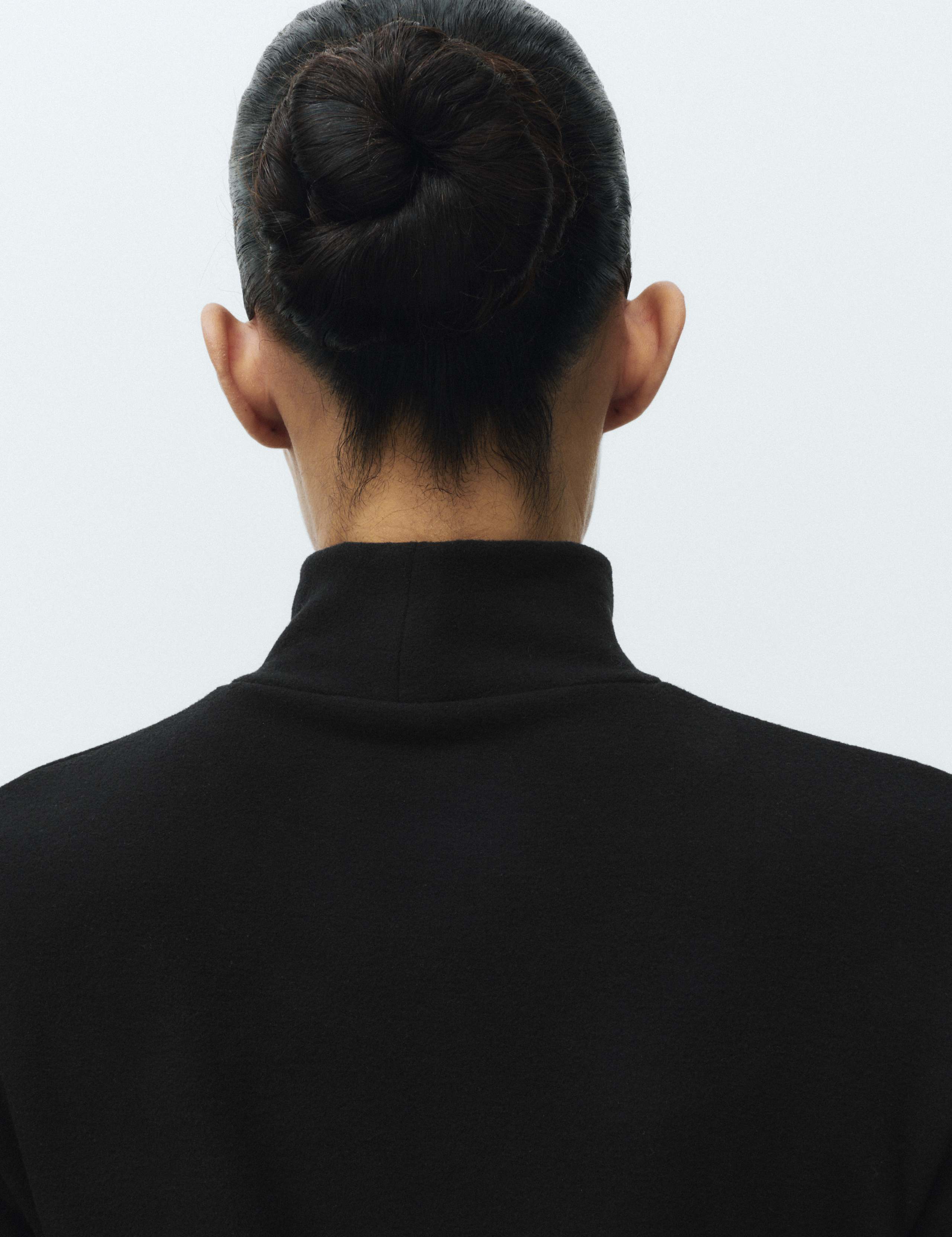 Heatgen™ Maximum Thermal High Neck Top 5 of 5