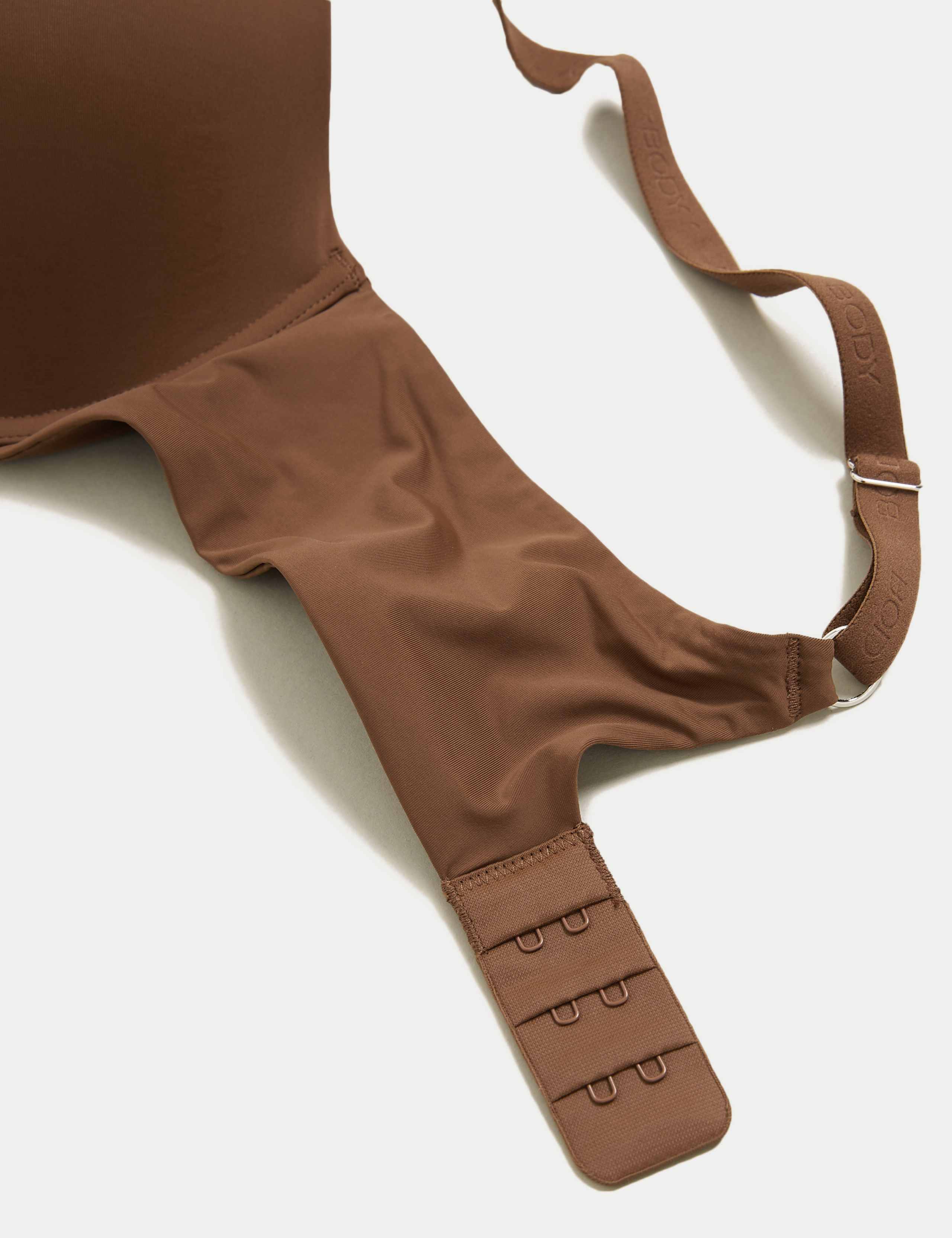 Flexifit™ Wired Full-Cup T-Shirt Bra A-E 7 of 9