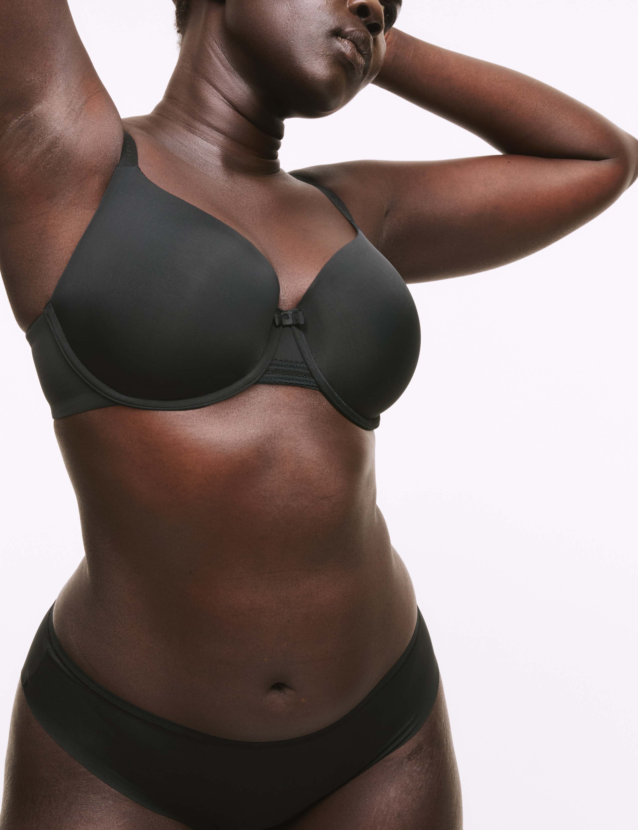 Flexifit™ Wired Full-Cup T-Shirt Bra A-E 3 of 7