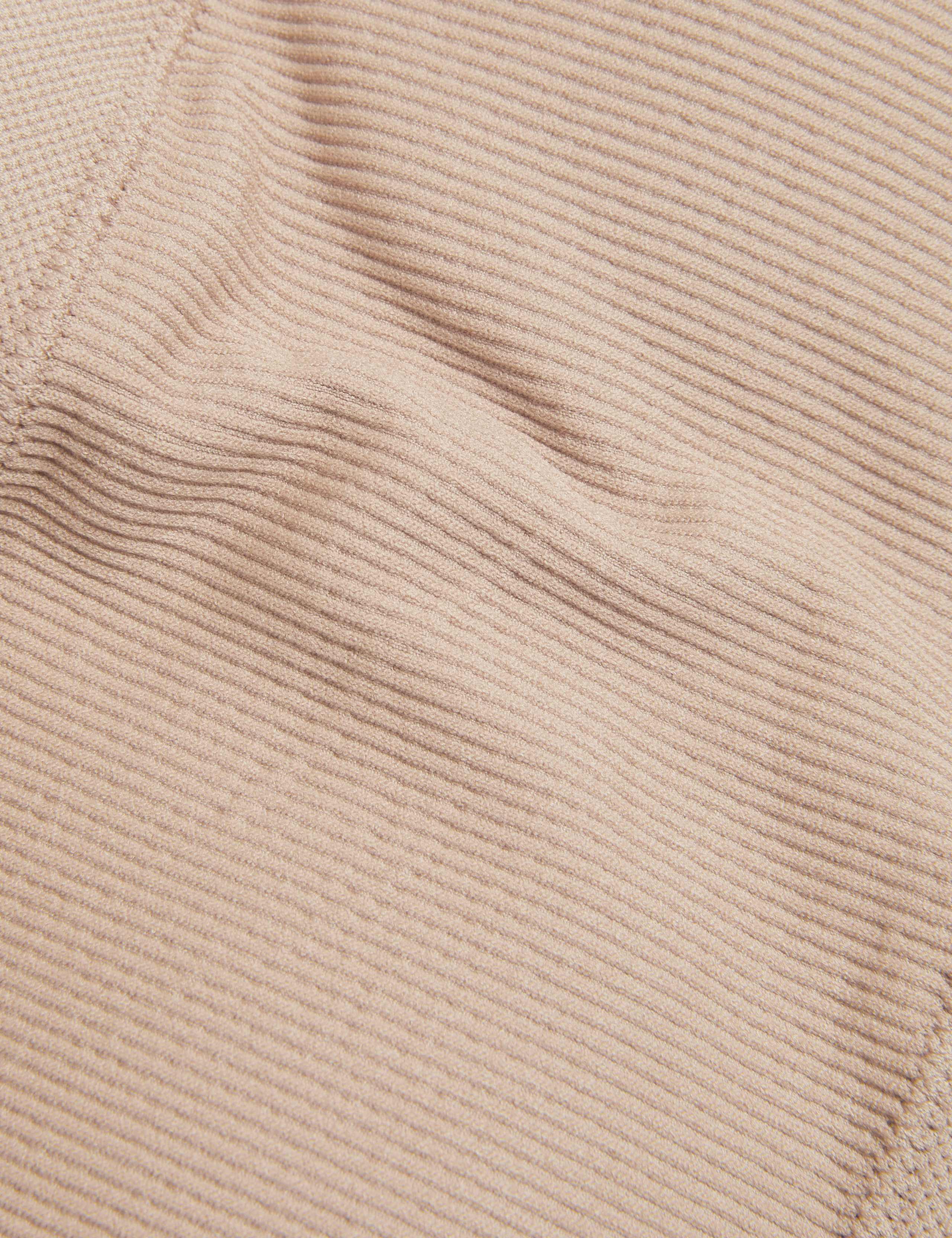 Seamless Non Wired Bandeau Bra 6 of 7