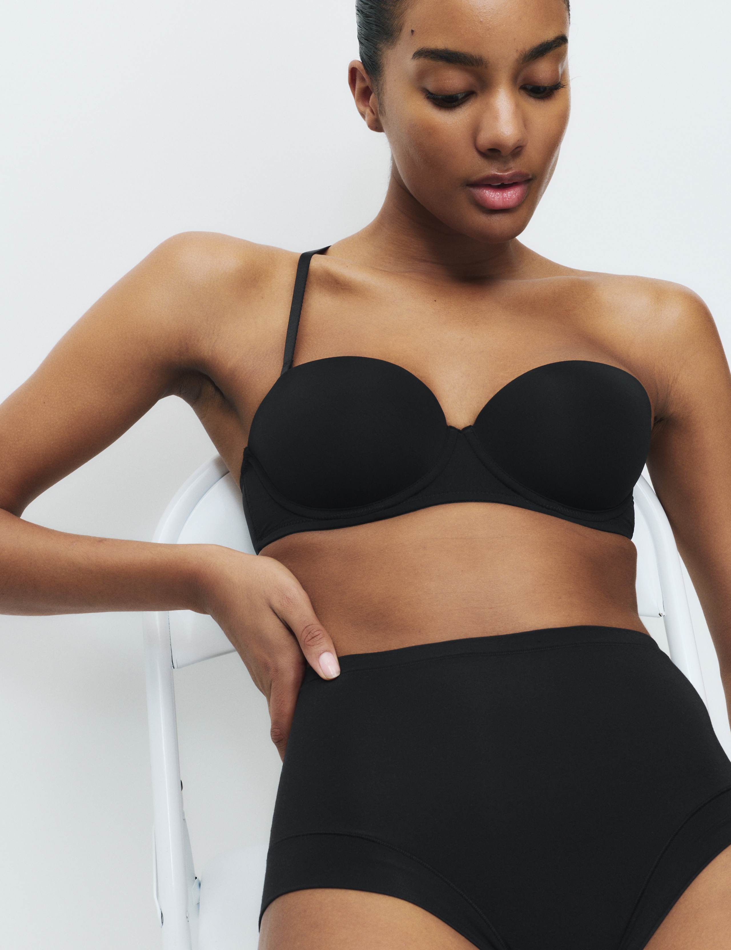 2 Pack Wired Strapless Bras (A-E) 6 of 8