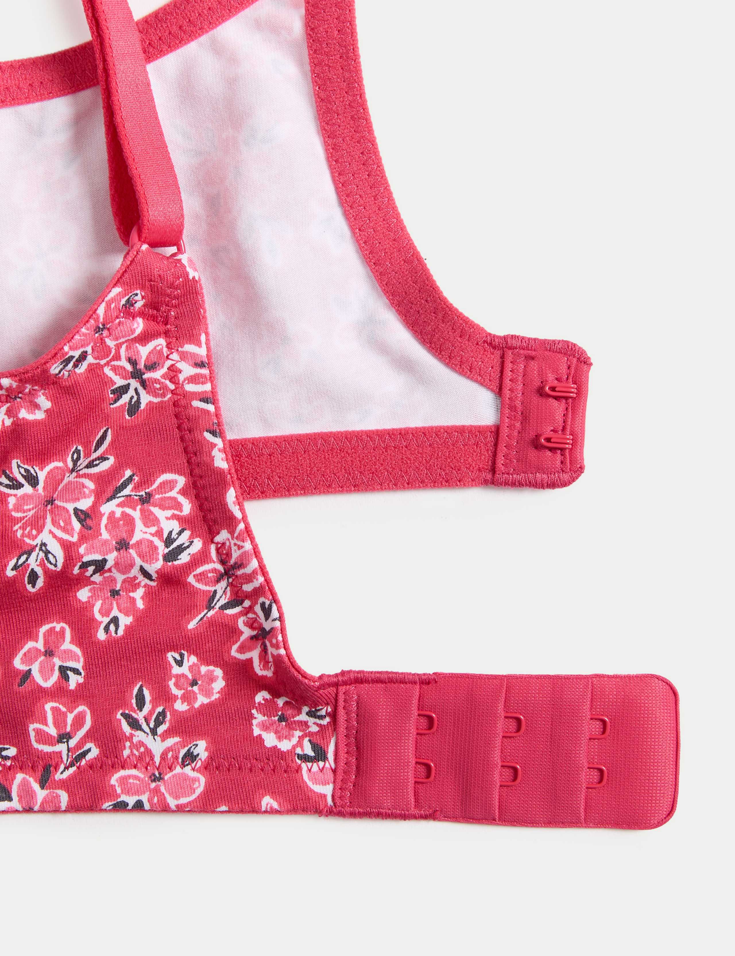 3pk Cotton Rich Non Wired T-Shirt Bras (A-E) 3 of 3