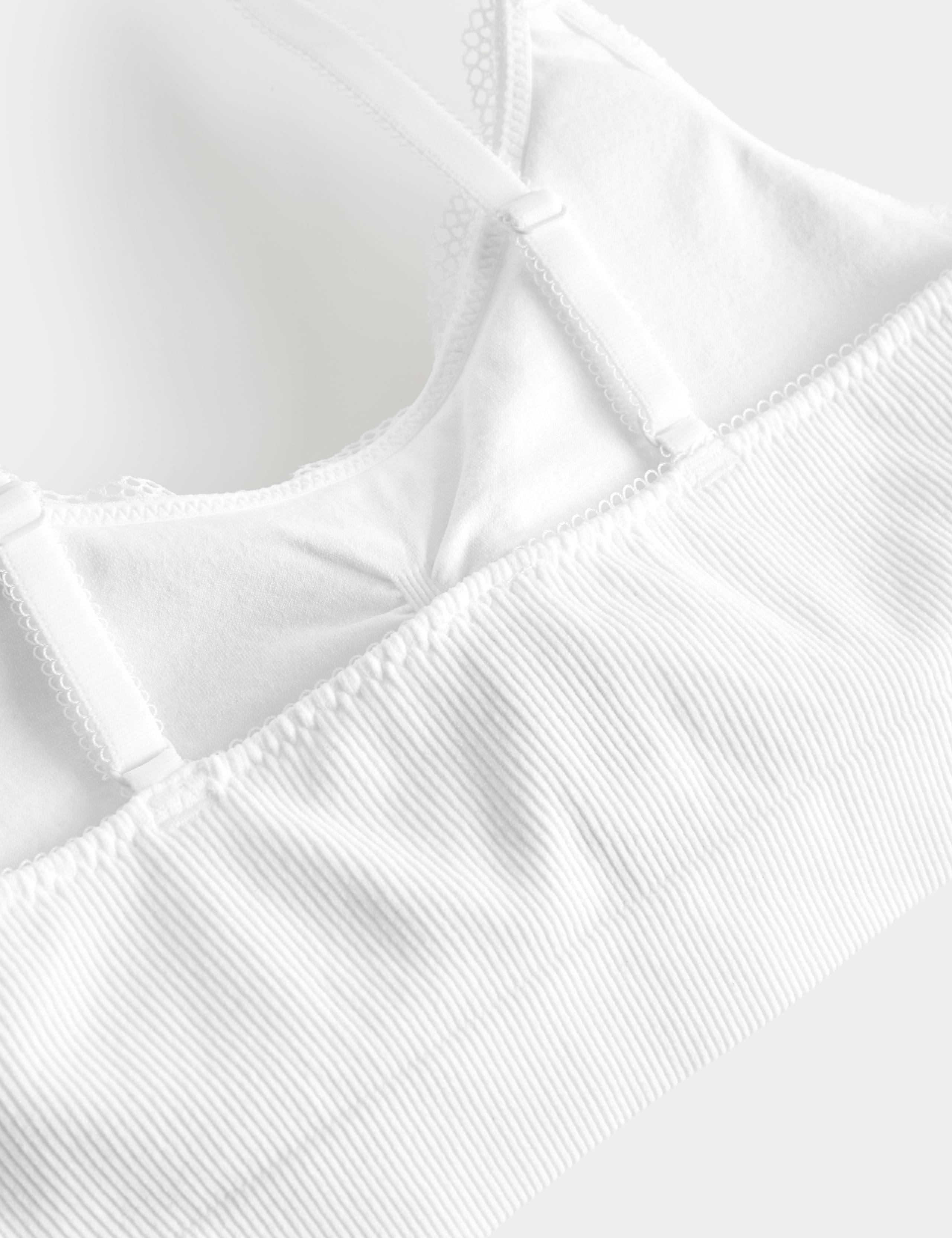 Jasmine Lace Non Wired Seamfree Crop Top 3 of 3