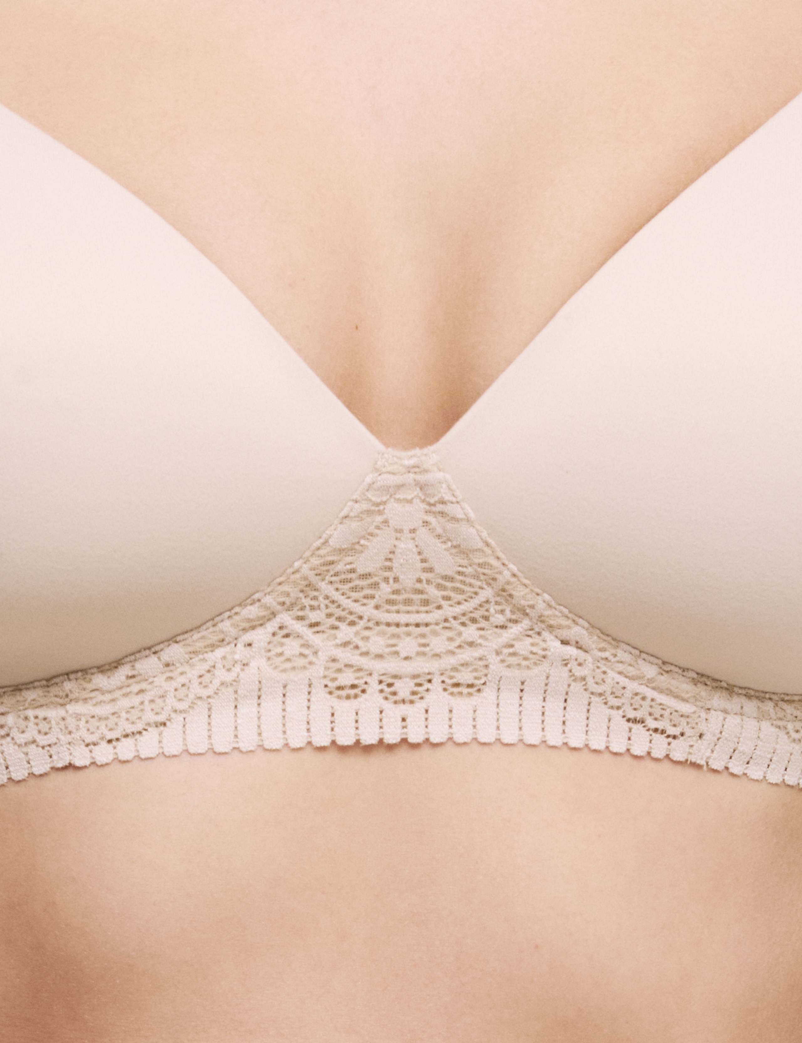 Body Soft™ Non Wired Full Cup Bra A-E 5 of 7