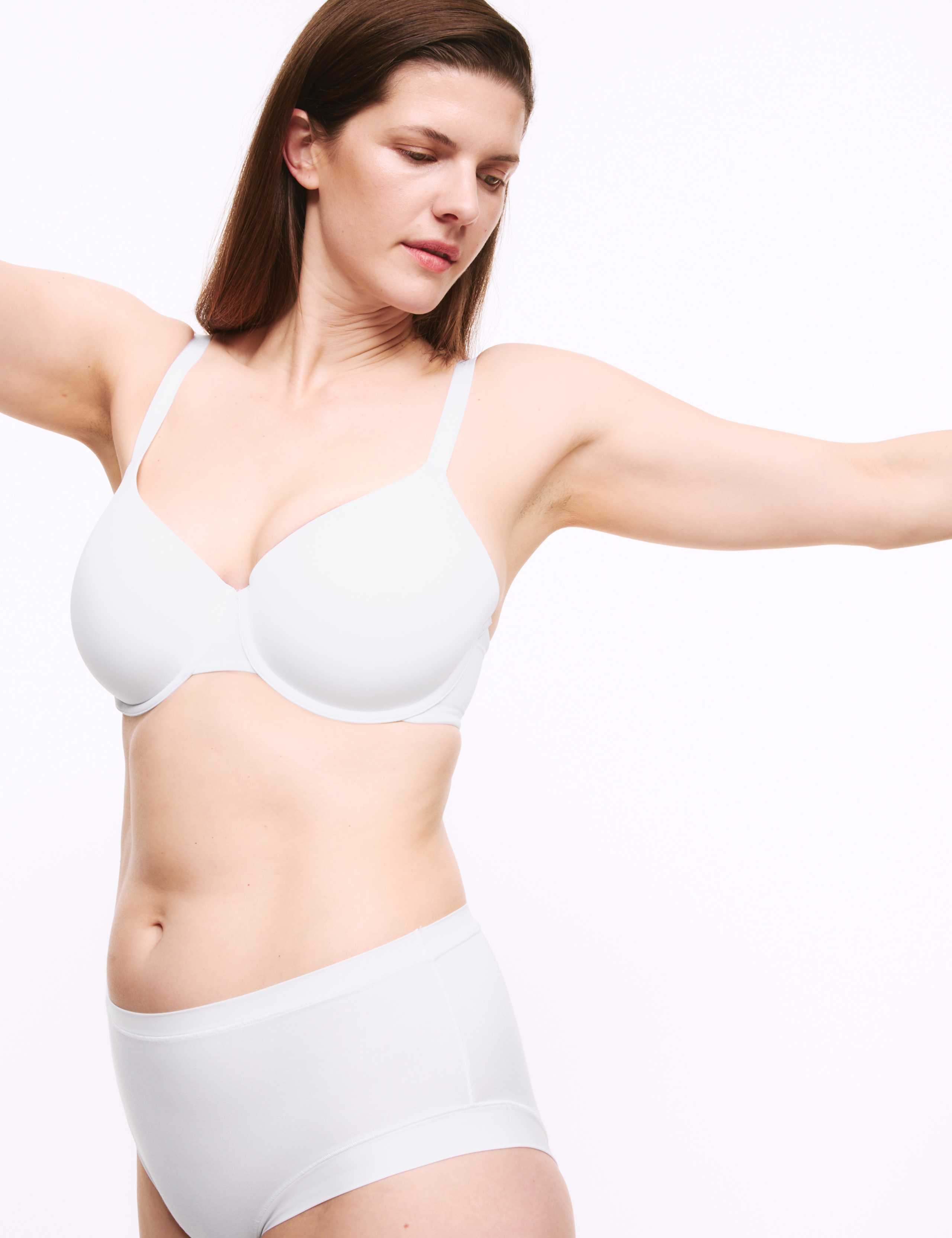 Wired Full Cup T-Shirt Bra F+ 1 of 6