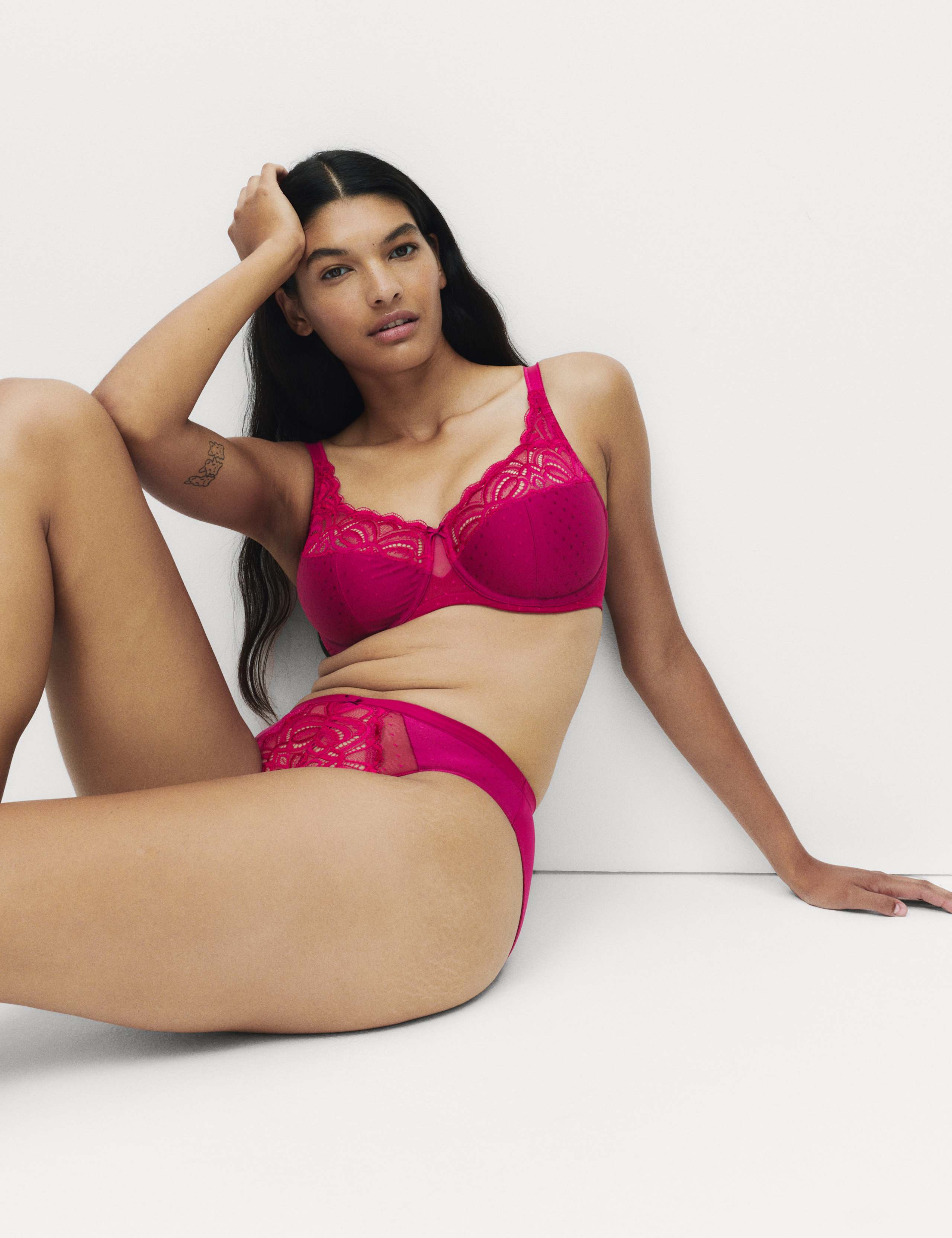 Amelia Lace Wired Full Cup Bra (F-J) 4 of 7