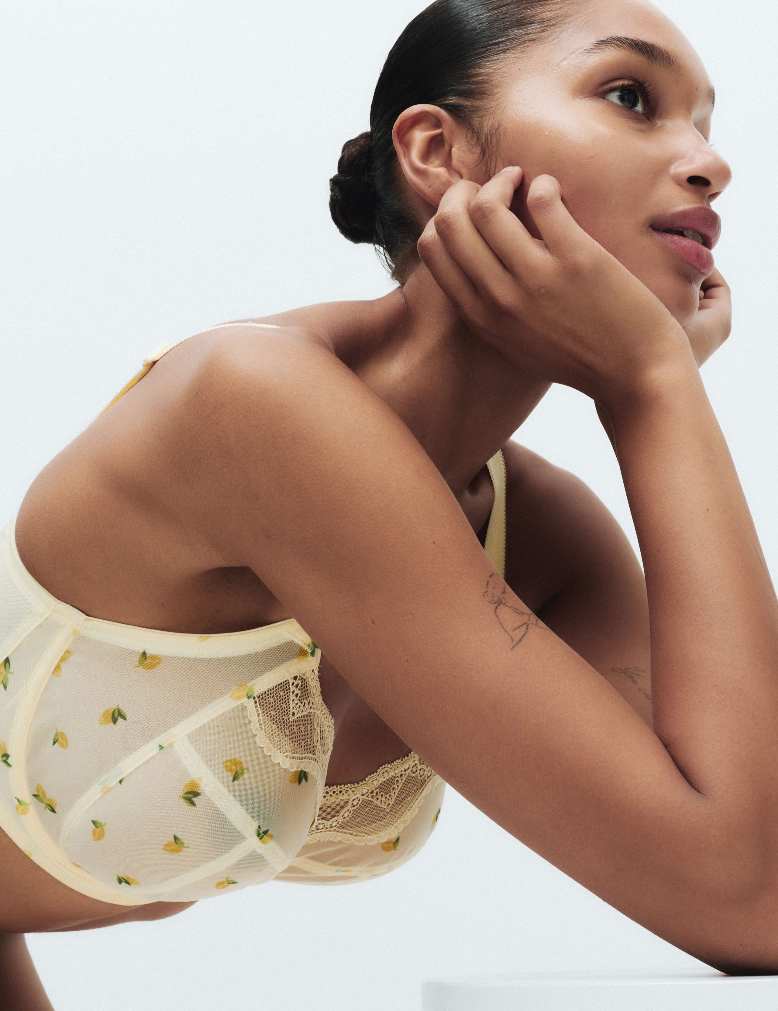 Printed Mesh Wired Extra Support Bra (F+) 3 of 7